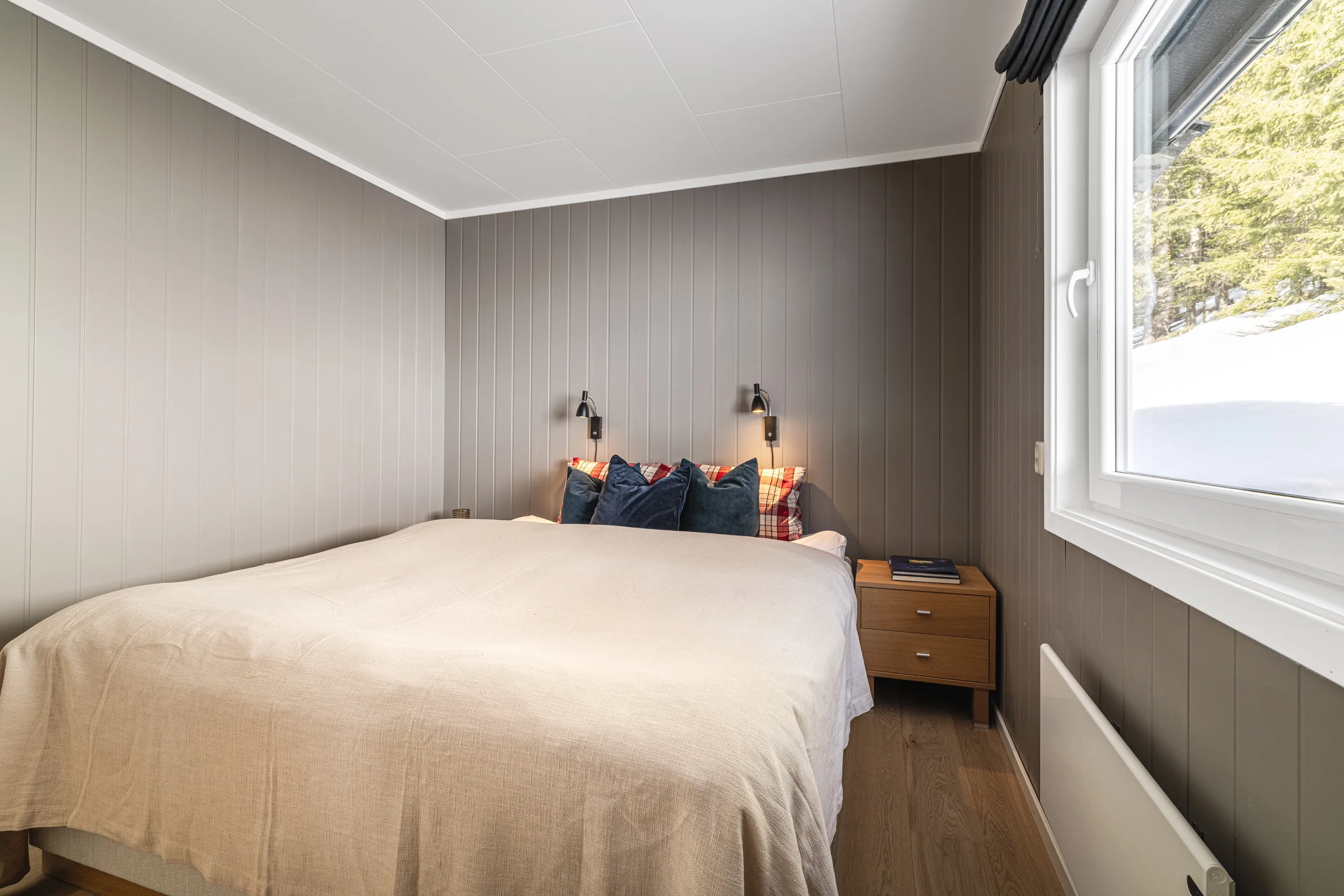 Renovated 4-Bedroom House in Hemsedal with Mountain Views and Spacious Garden - View image 26 of 51