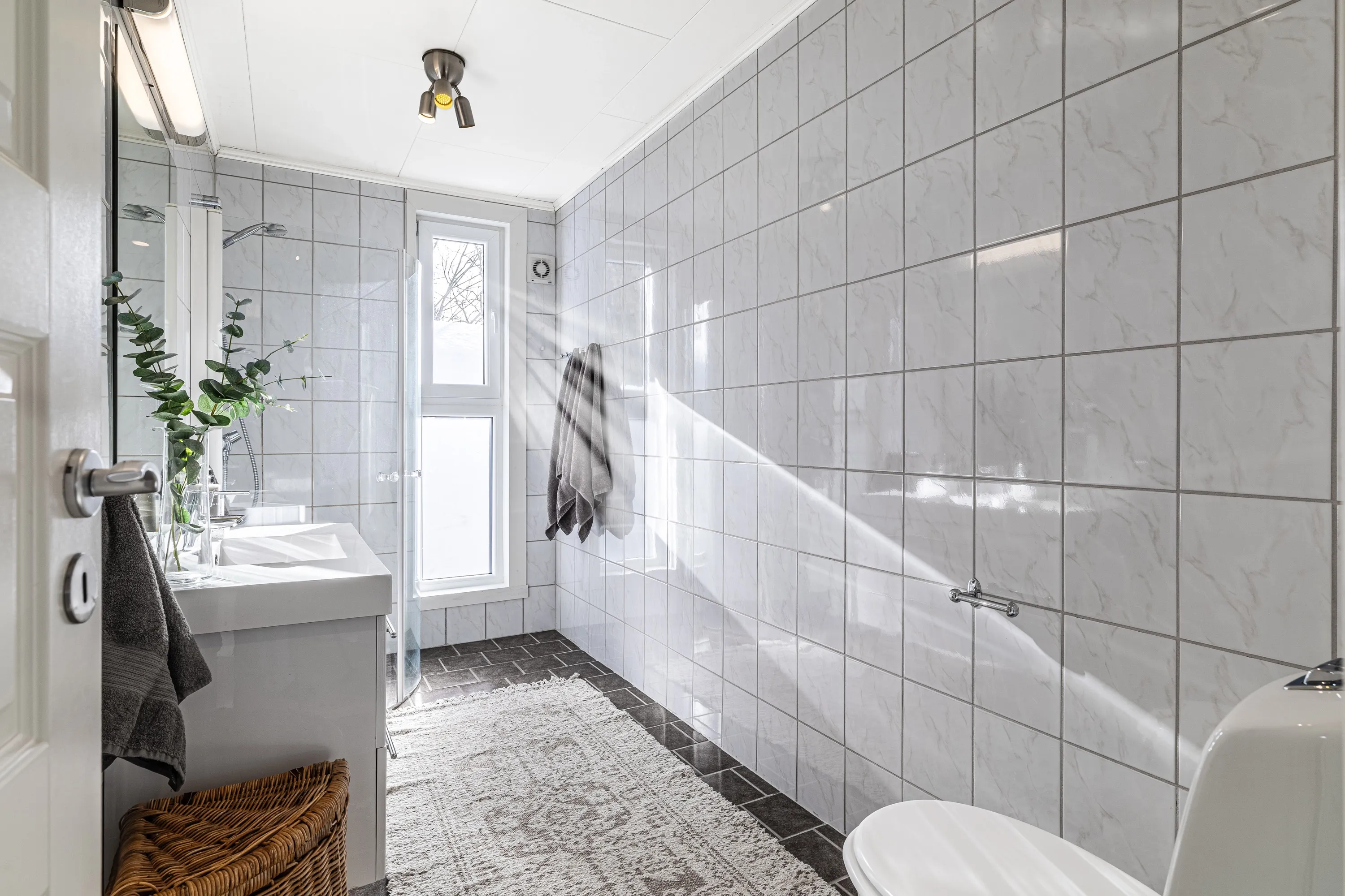 Renovated 4-Bedroom House in Hemsedal with Mountain Views and Spacious Garden - View image 28 of 51