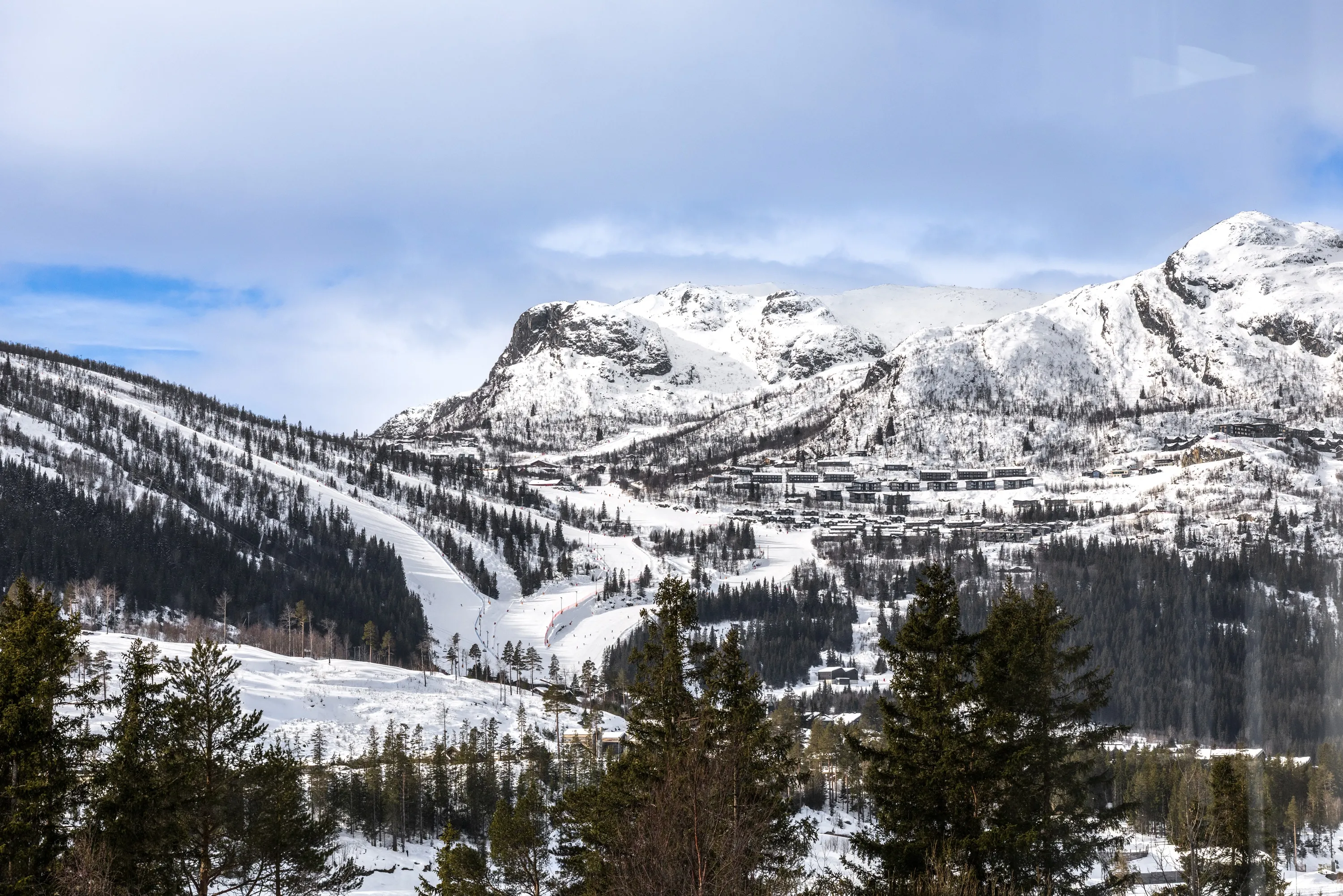 Renovated 4-Bedroom House in Hemsedal with Mountain Views and Spacious Garden - View image 51 of 51