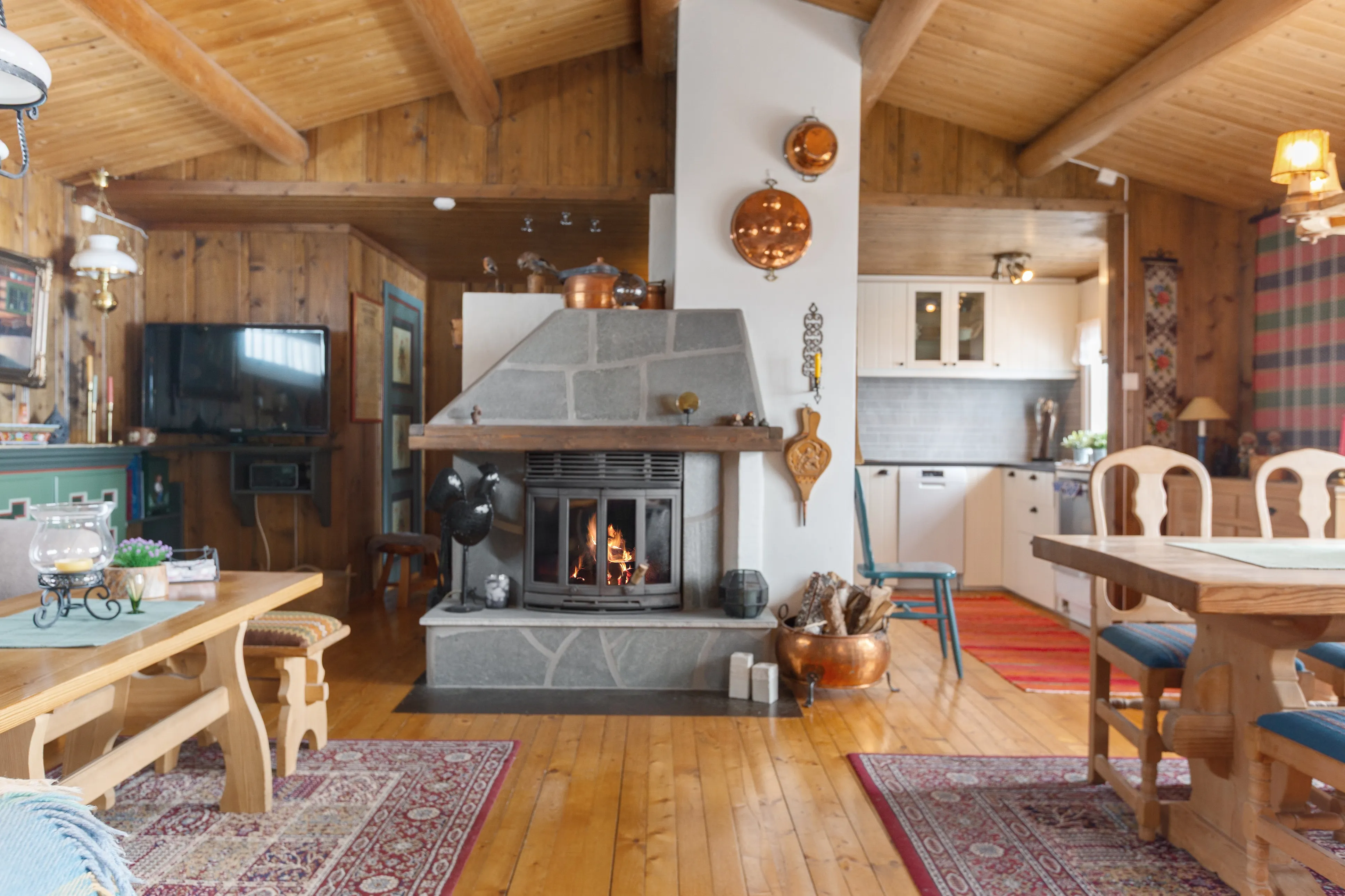 Hytte fra 1960-tallet med hage og terrasse i det naturskjønne Vestre Slidre, Norge - Vis bilde 7 av 24