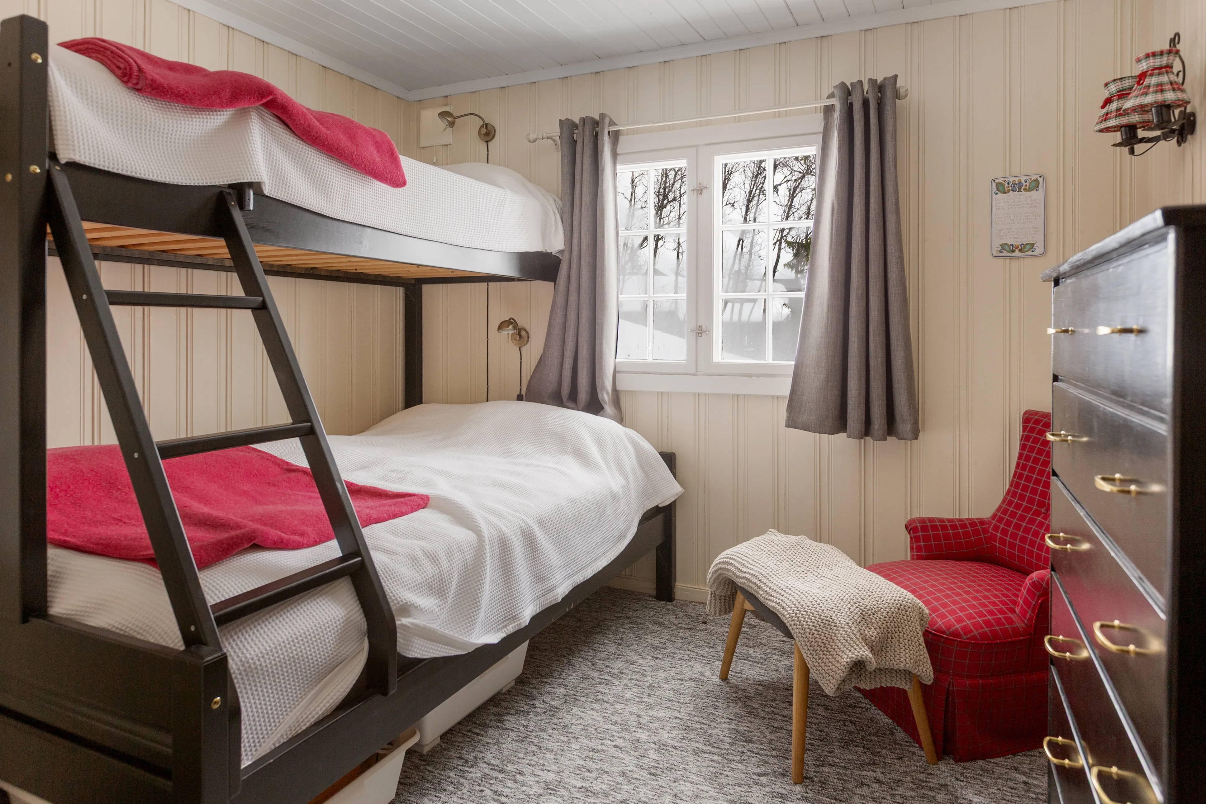 Hytte fra 1960-tallet med hage og terrasse i det naturskjønne Vestre Slidre, Norge - Vis bilde 17 av 24