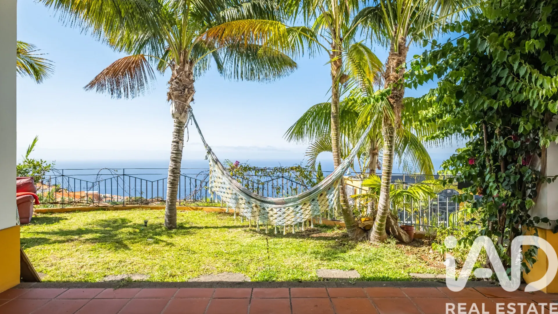 Spacious 5-Bedroom House with Garden and Terrace in Funchal, Portugal - View image 30 of 30