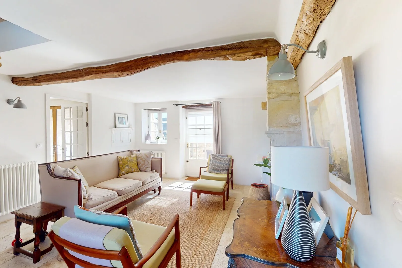 4-Bedroom Stone House with Pool in Dordogne's Historic Heart - View image 15 of 34