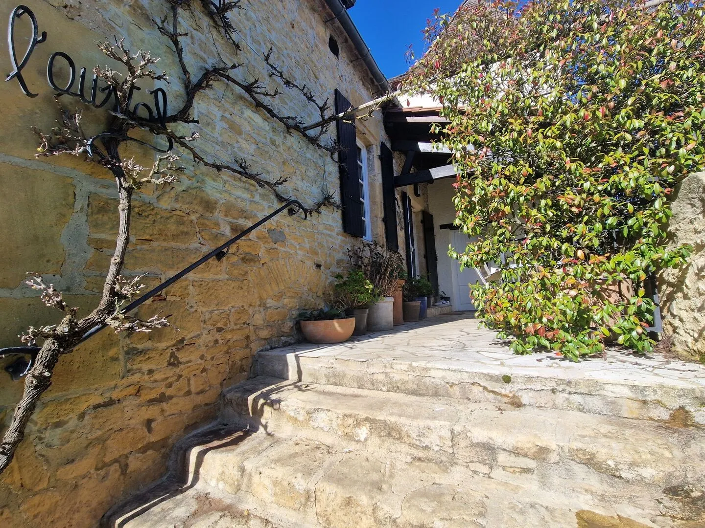 Perigordine House with Tower and Expansive Garden in Le Bugue, France - View image 29 of 33