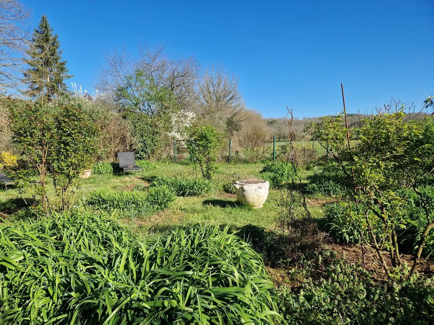 Perigordine House with Tower and Expansive Garden in Le Bugue, France - View image 31 of 33