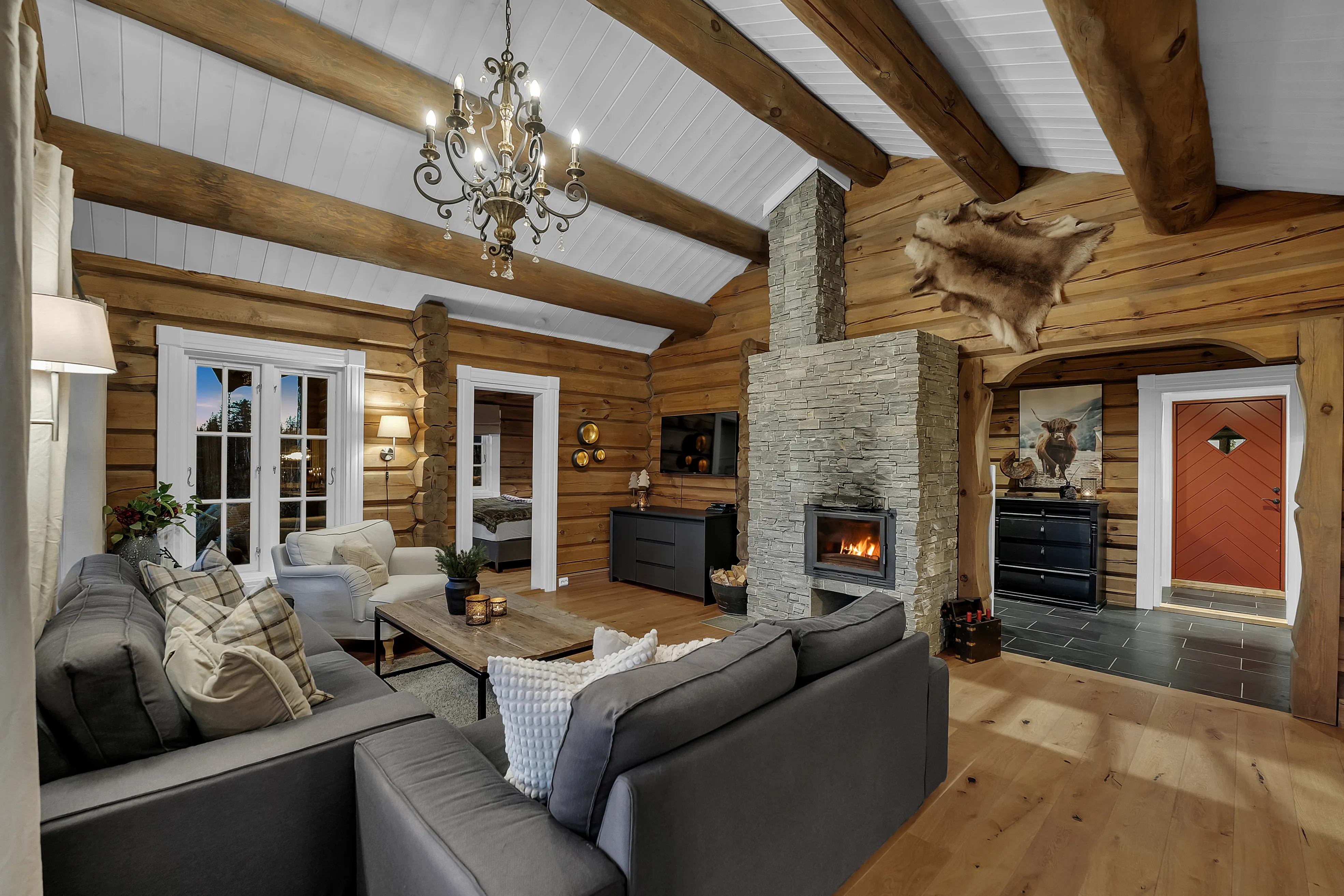 Contemporary 3-Bedroom Cabin with Sauna and Terrace in Trysil, Norway - View image 8 of 32