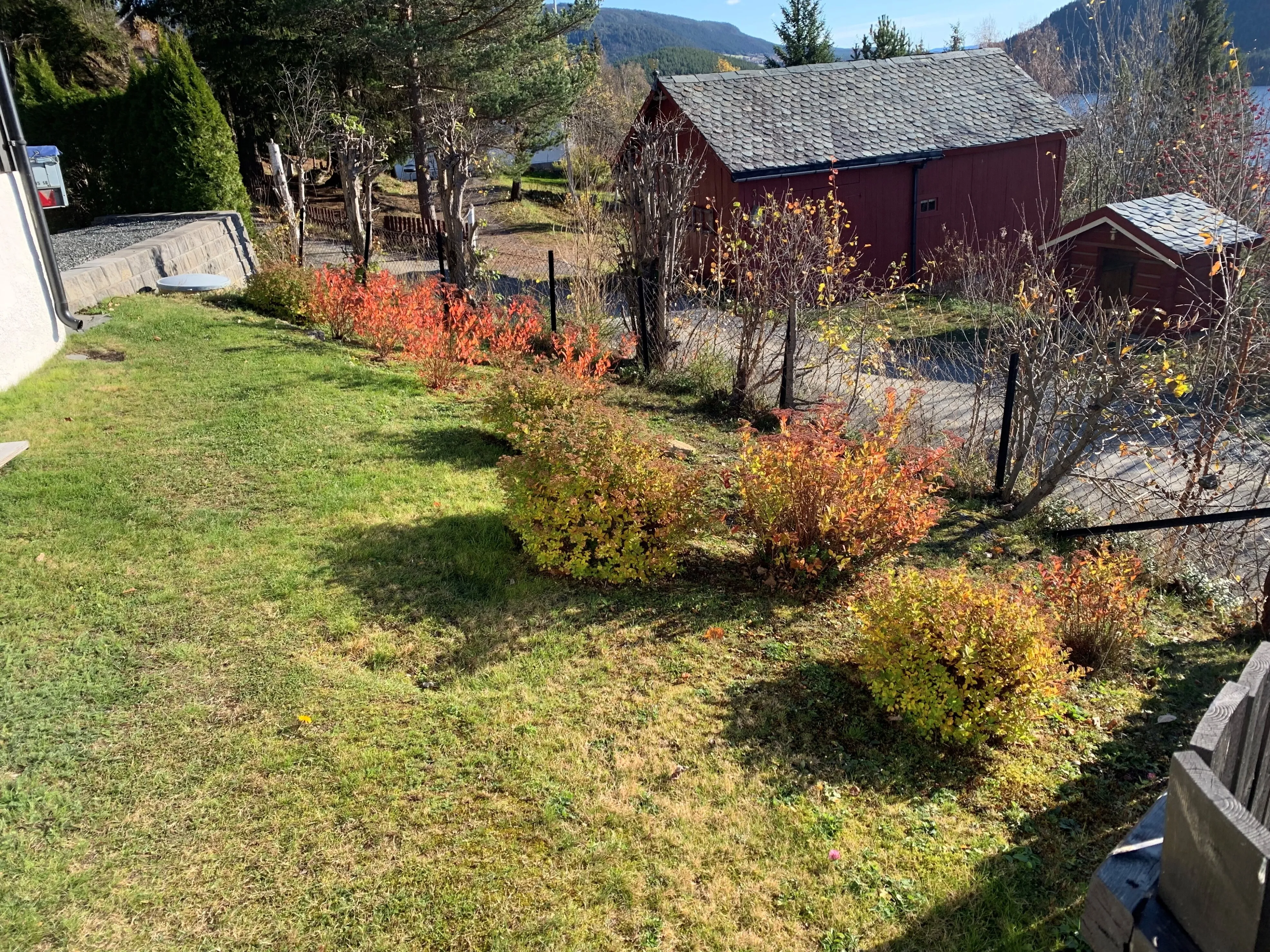1960s Cabin in Norway's Øystre Slidre with Terrace and Garden - View image 25 of 31
