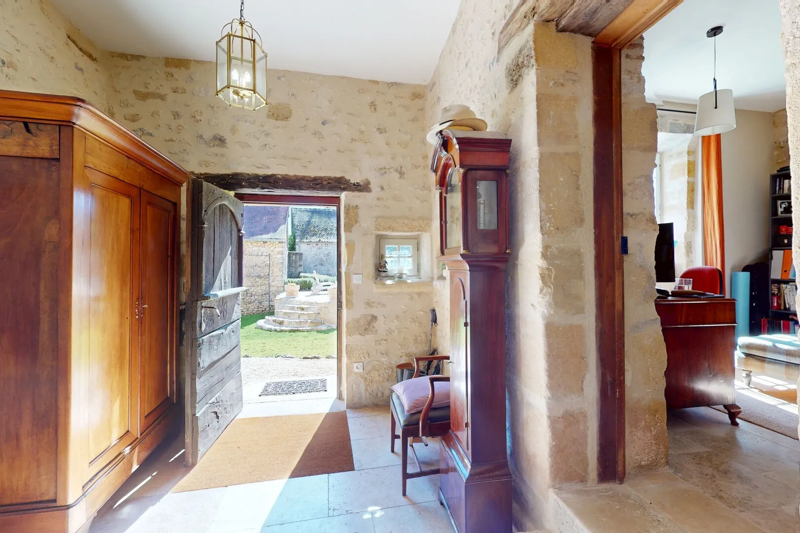 Historic 4-Bedroom House with Pool and Barns in Scenic Montignac, France - View image 11 of 34