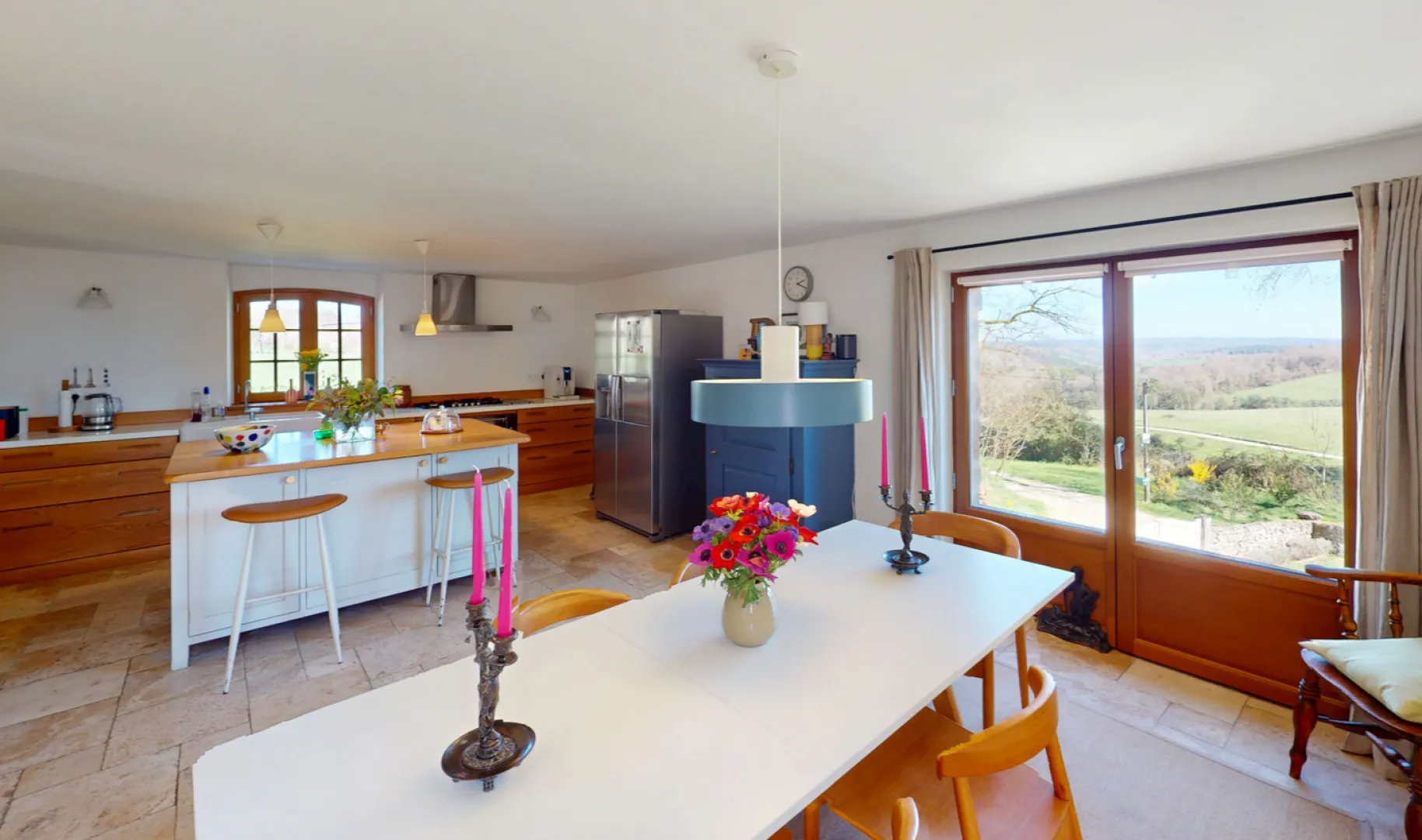 Historic 4-Bedroom House with Pool and Barns in Scenic Montignac, France - View image 17 of 34