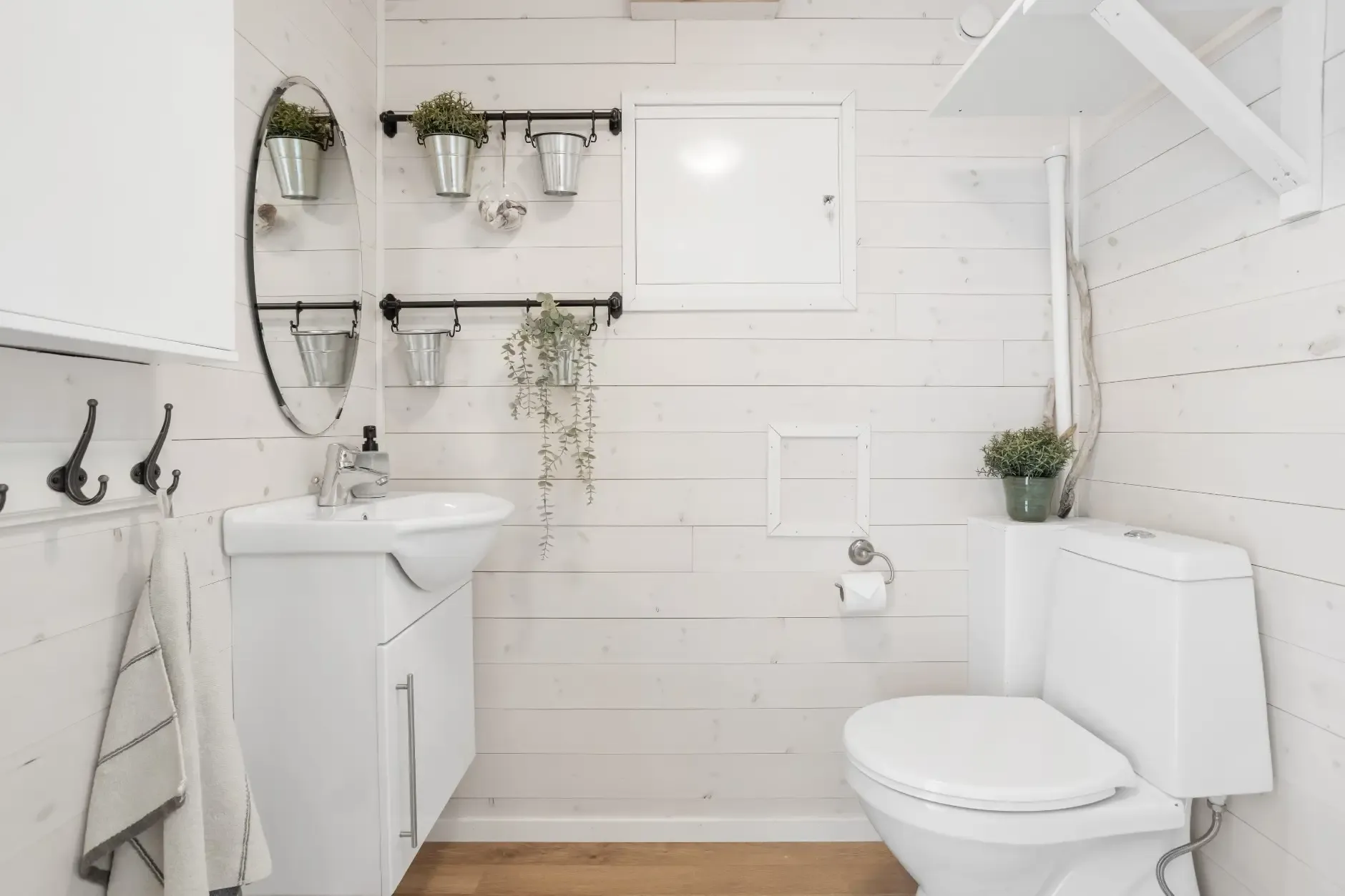 Modern 3-Bedroom Country House with Expansive Terrace in Scenic Norway - View image 19 of 35