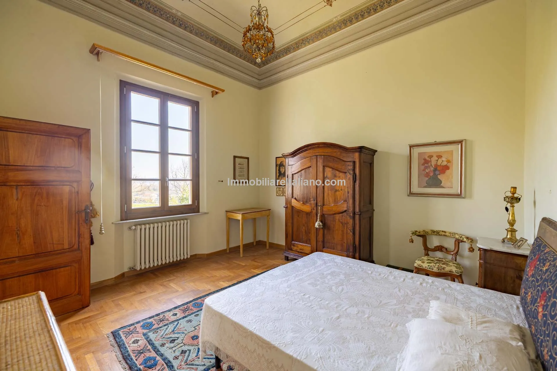 Tuscan Villa with Expansive Grounds and 6 Bedrooms in Pontedera, Pisa - View image 33 of 43
