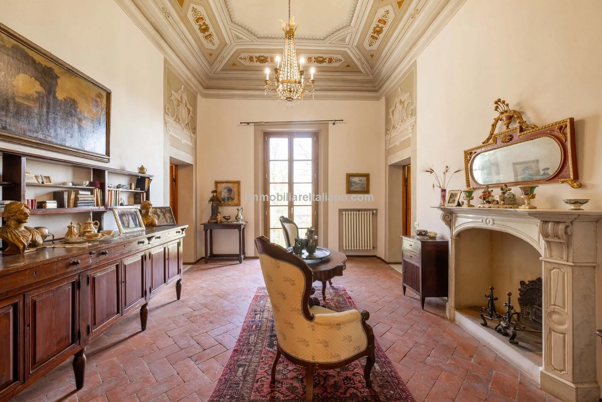 Tuscan Villa with Expansive Grounds and 6 Bedrooms in Pontedera, Pisa - View image 39 of 43