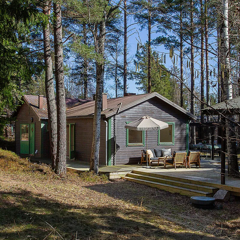 1970s Swedish Country House with Expansive Garden in Muskö