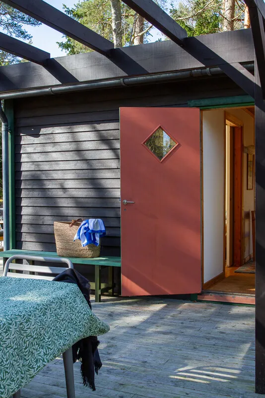 1970s Swedish Country House with Expansive Garden in Muskö - View image 6 of 36