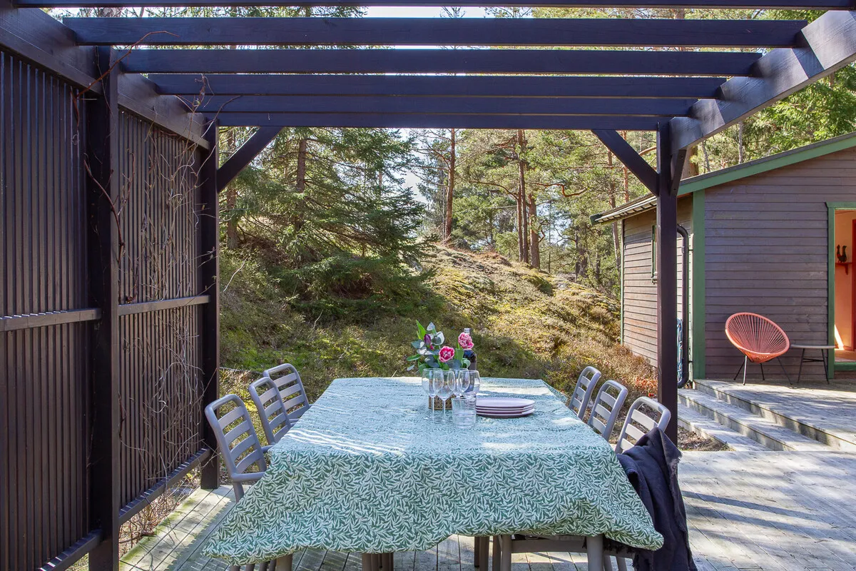 1970s Swedish Country House with Expansive Garden in Muskö - View image 23 of 36