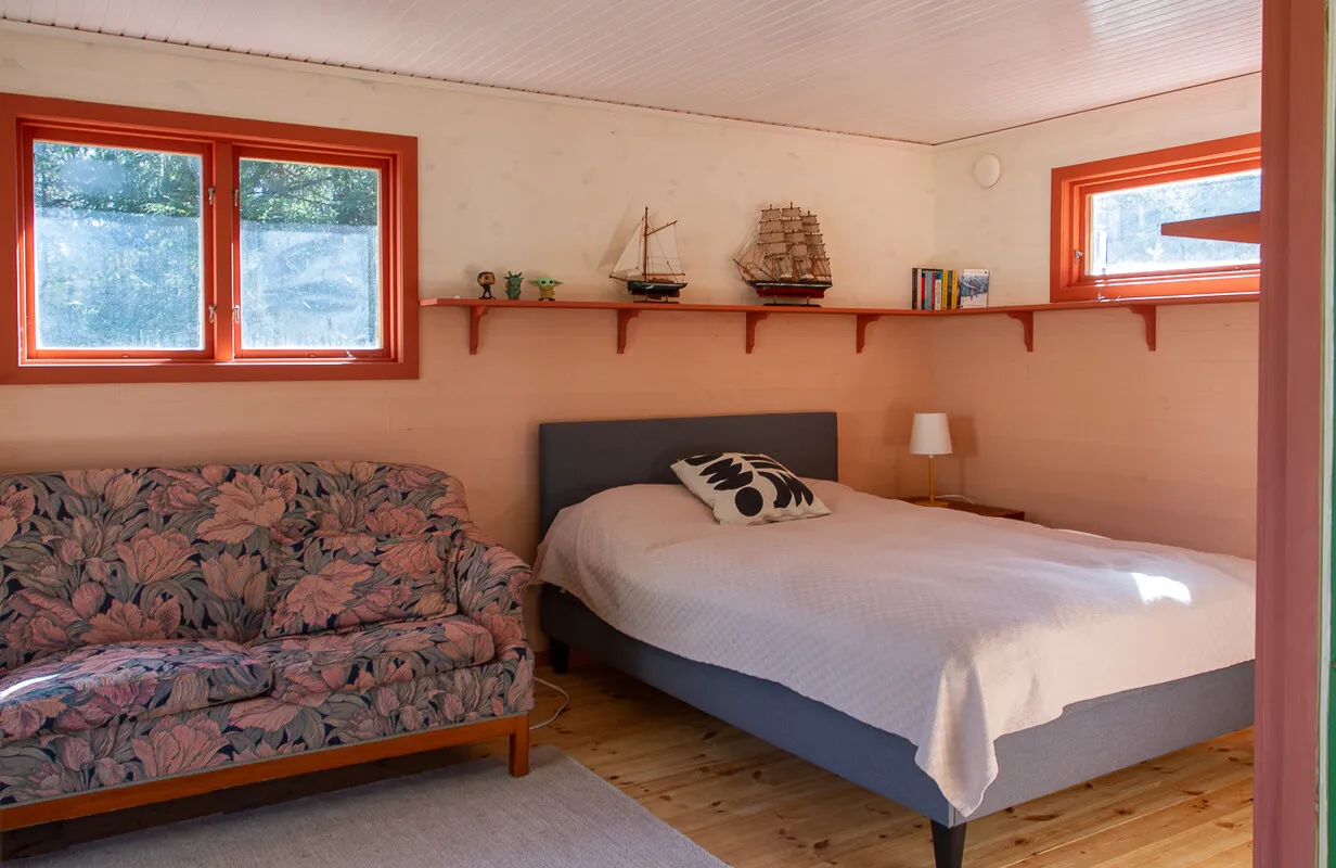 1970s Swedish Country House with Expansive Garden in Muskö - View image 27 of 36