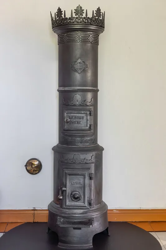 Early 20th-Century House with Expansive Garden in Väddö, Sweden - View image 15 of 60