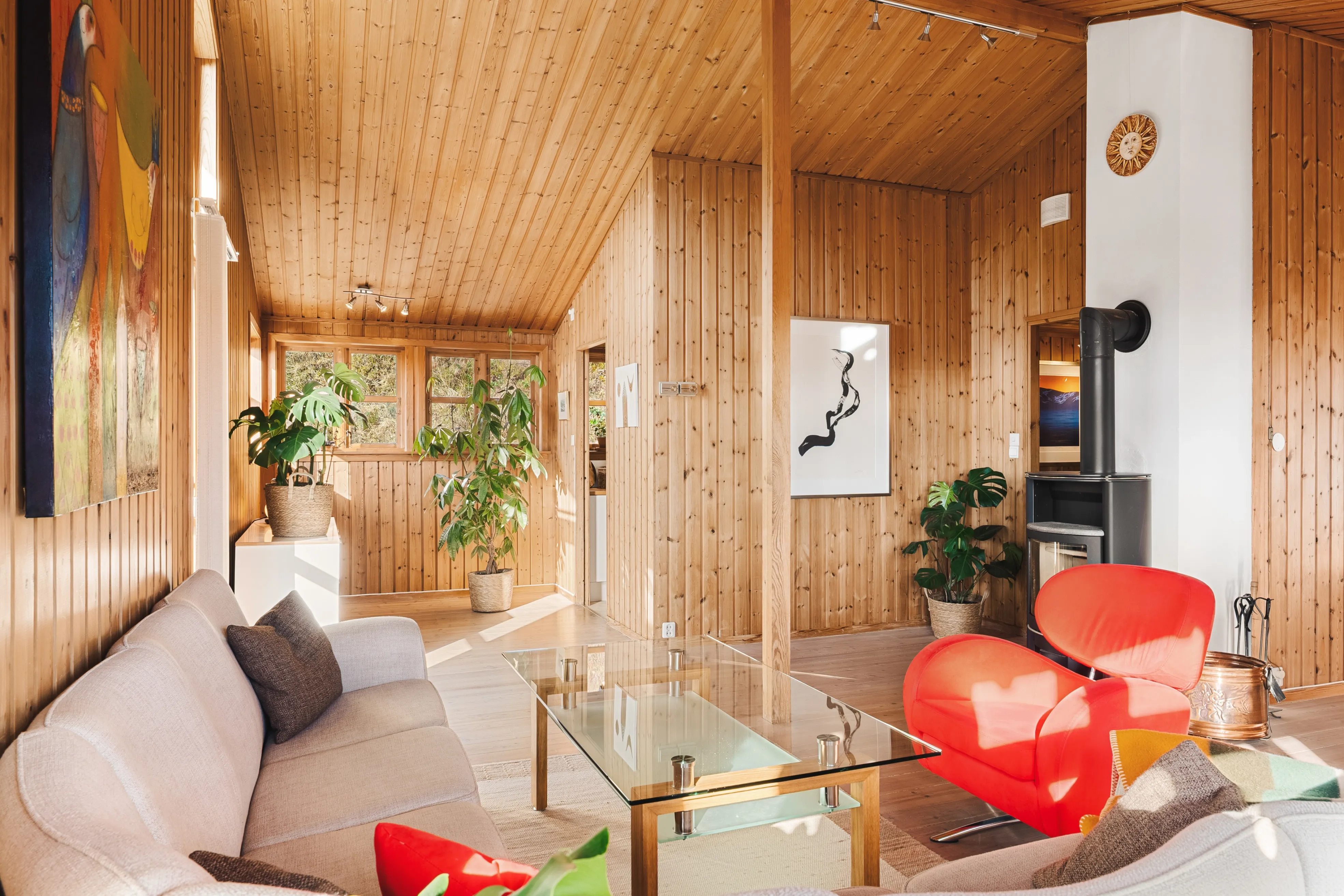 Spacious 4-Bedroom House with Garden in Os, Norway's Scenic Vestland Region - View image 7 of 54