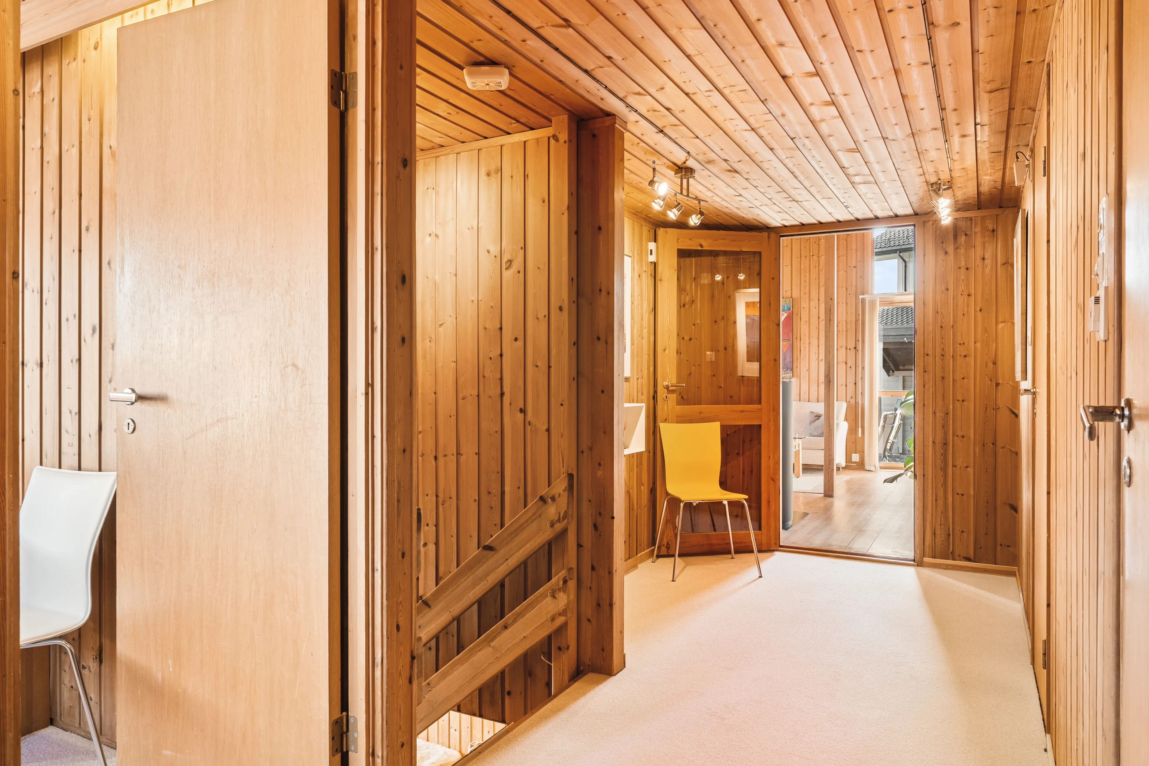 Spacious 4-Bedroom House with Garden in Os, Norway's Scenic Vestland Region - View image 24 of 54