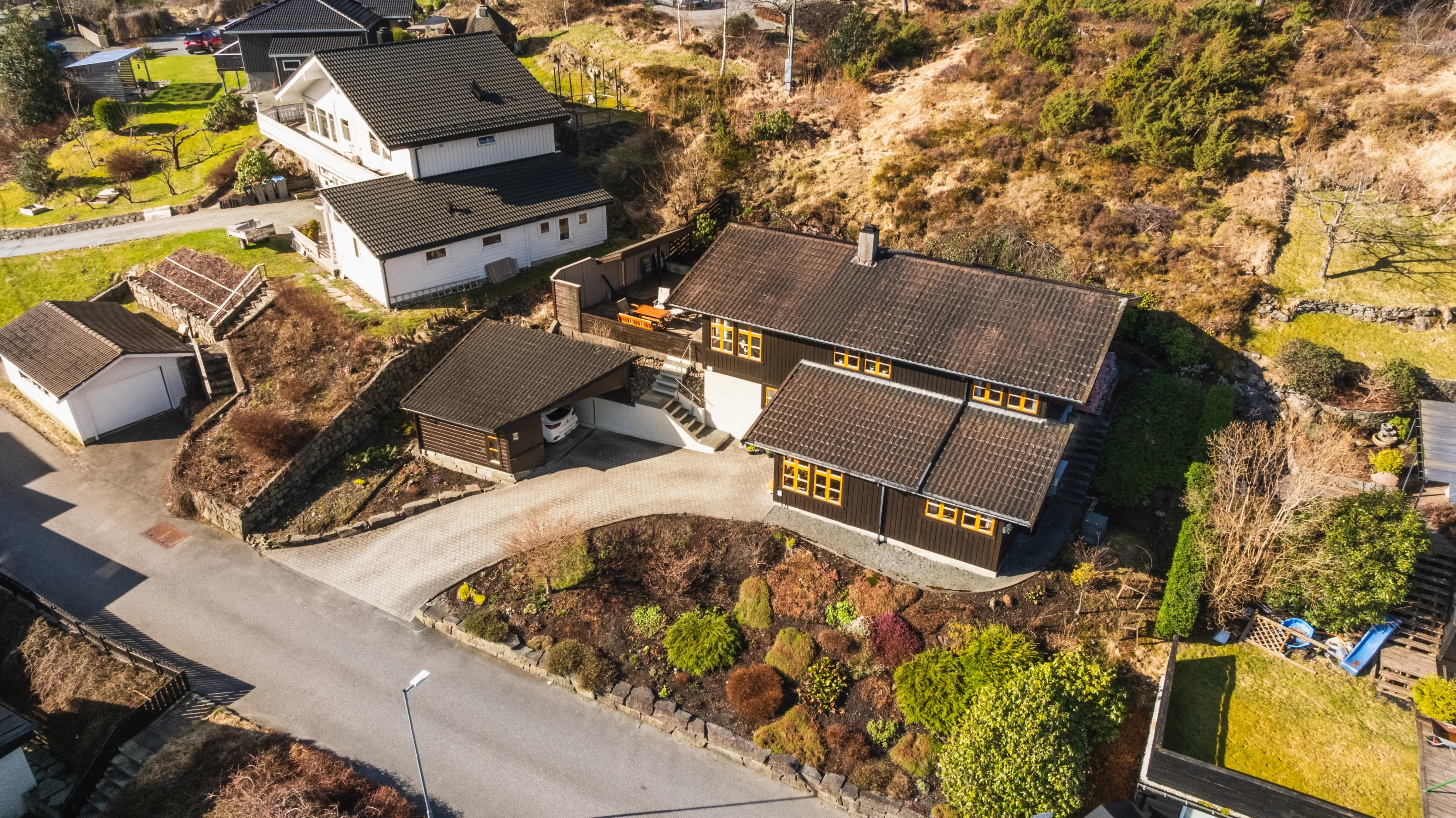 Spacious 4-Bedroom House with Garden in Os, Norway's Scenic Vestland Region - View image 45 of 54