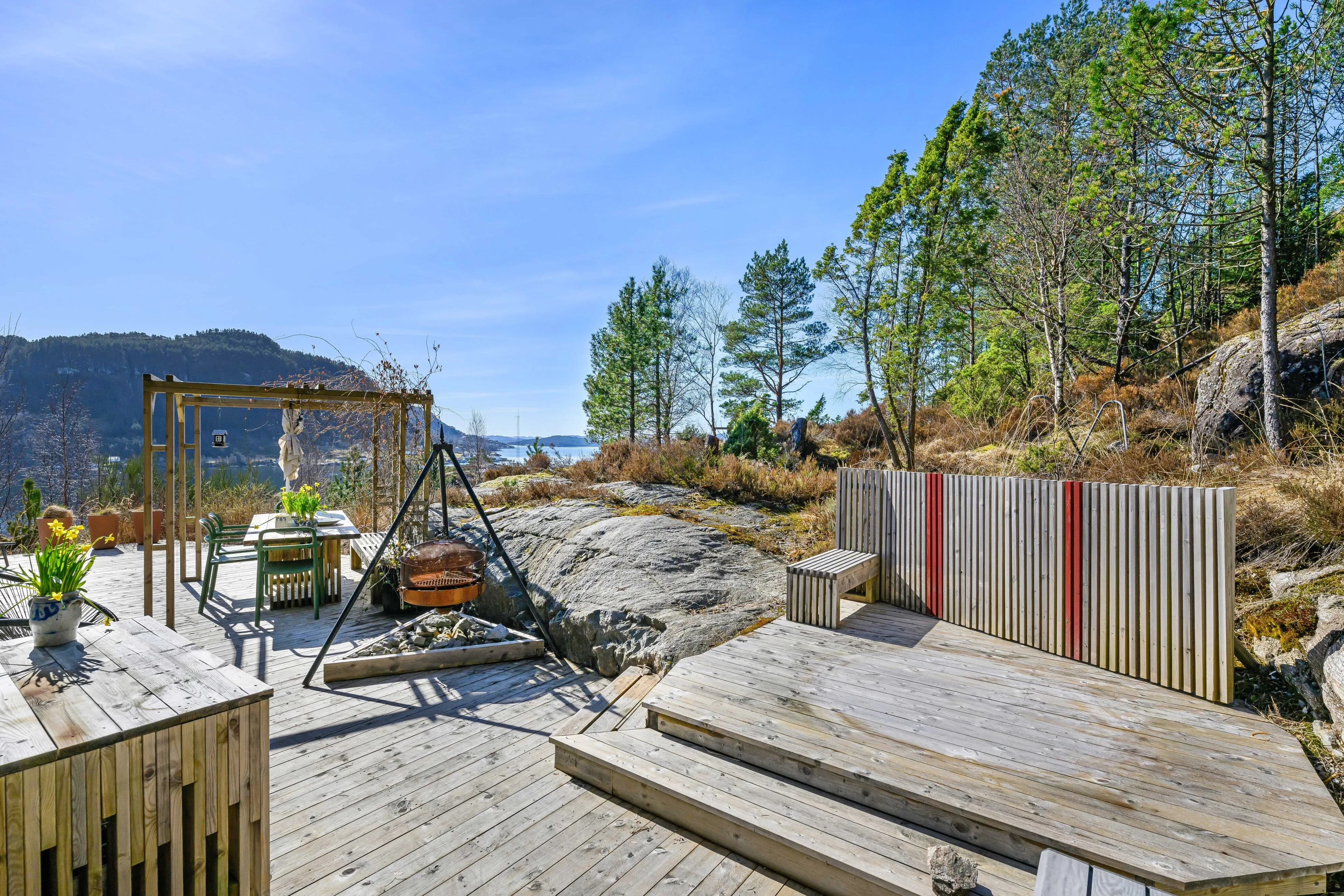 Modernes Landhaus mit zwei Schlafzimmern und großzügigem Balkon in Vestland, Norwegen - Bild 18 von 41 anzeigen