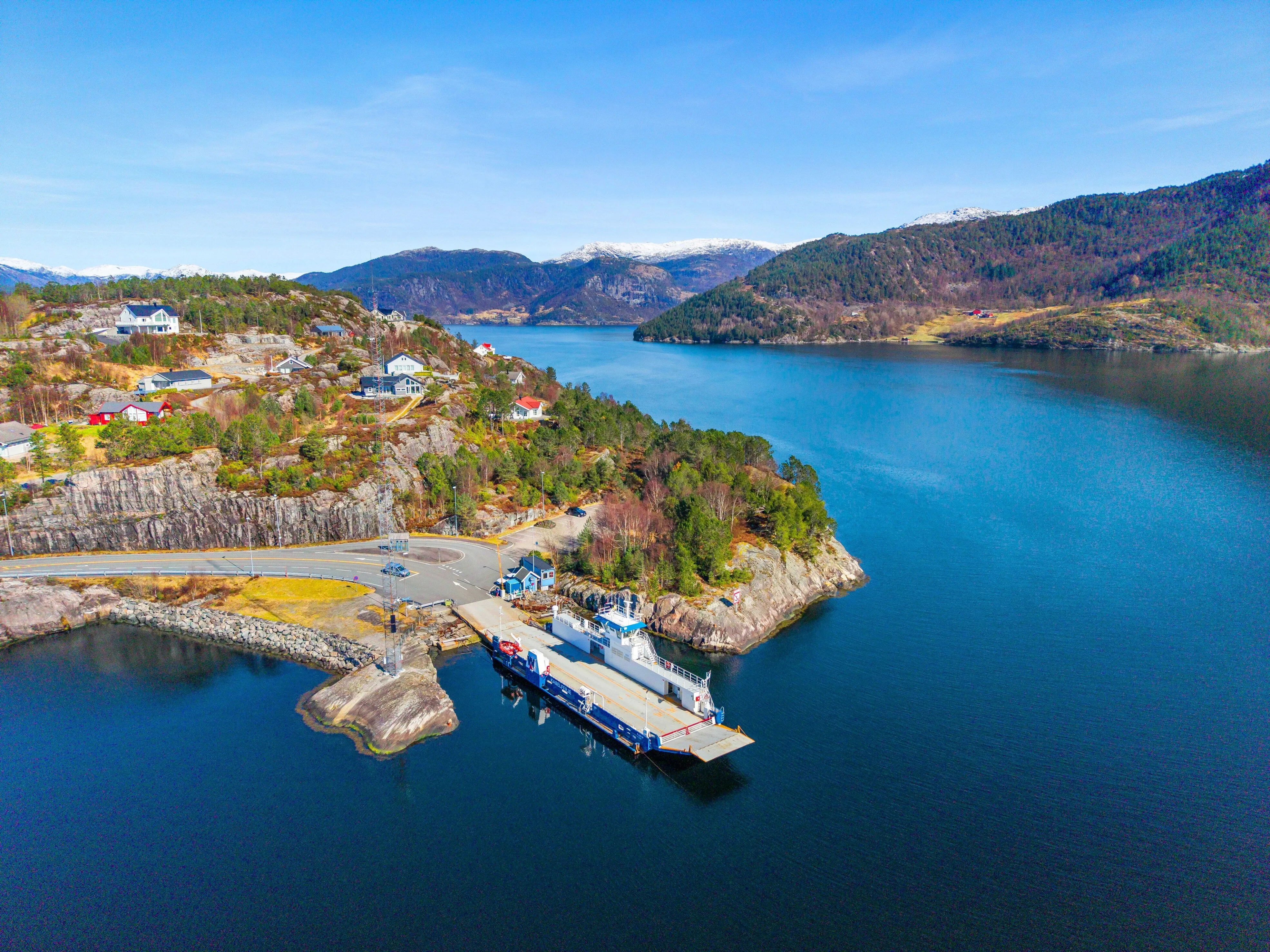 Modernes Landhaus mit zwei Schlafzimmern und großzügigem Balkon in Vestland, Norwegen - Bild 40 von 41 anzeigen