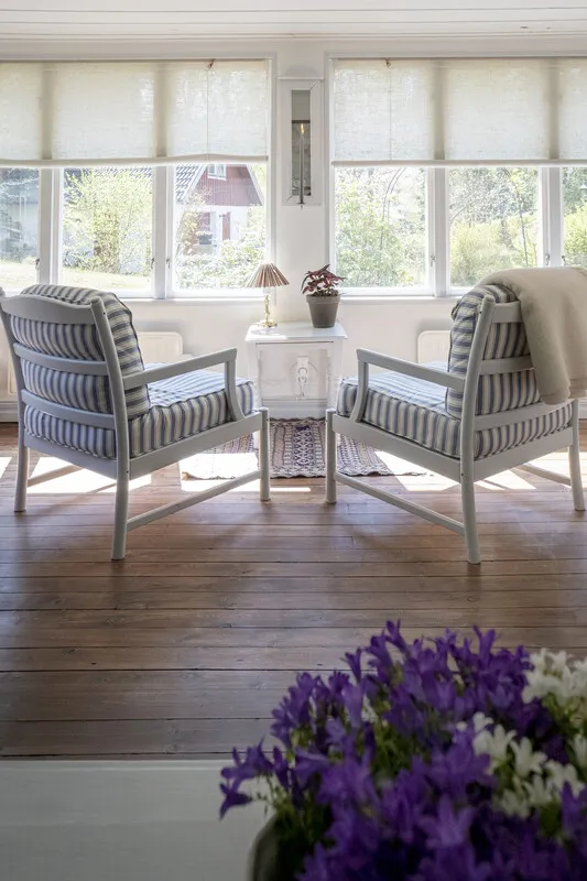 Une maison de campagne suédoise des années 1940 avec un vaste jardin à Vaxholm, près de Stockholm - Voir l'image 17 sur 46