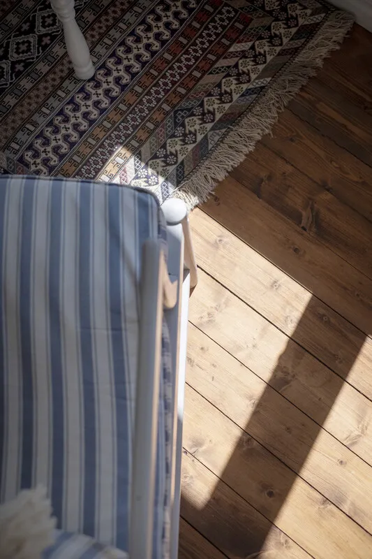 Une maison de campagne suédoise des années 1940 avec un vaste jardin à Vaxholm, près de Stockholm - Voir l'image 19 sur 46