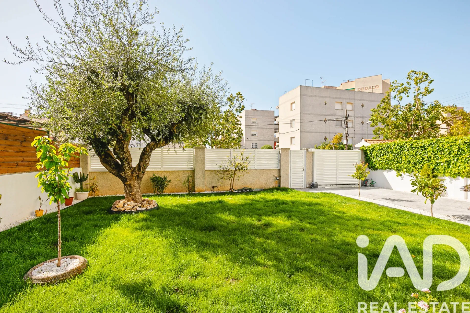 Tilava 4 makuuhuoneen talo puutarhalla ja terassilla Cunitissa, Espanjassa - Näytä kuva 6 / 38