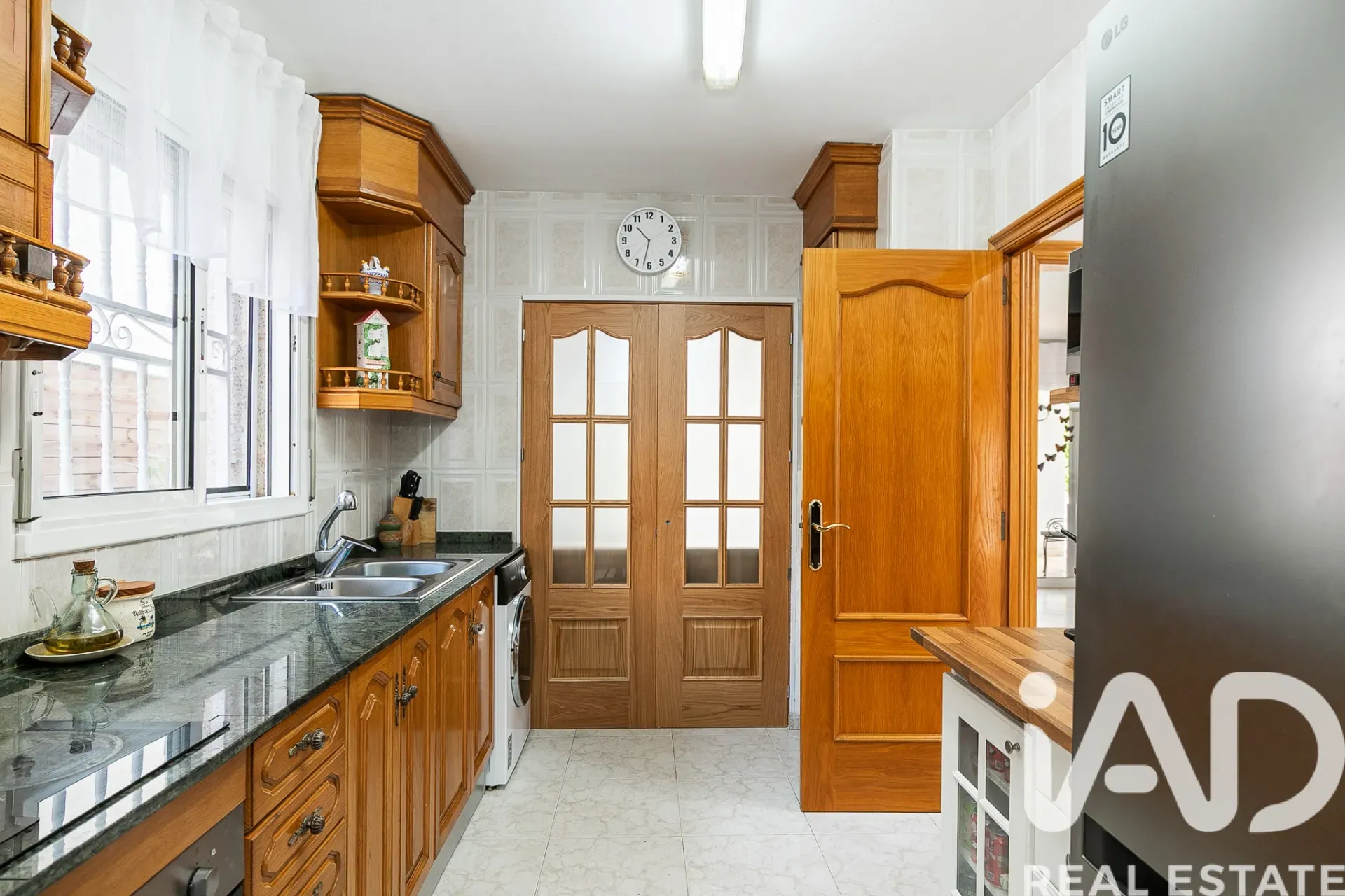 Tilava 4 makuuhuoneen talo puutarhalla ja terassilla Cunitissa, Espanjassa - Näytä kuva 18 / 38