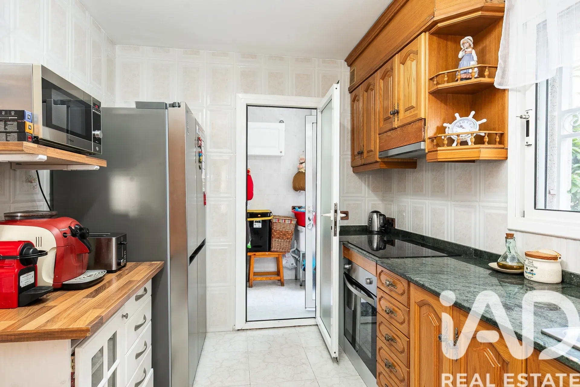 Tilava 4 makuuhuoneen talo puutarhalla ja terassilla Cunitissa, Espanjassa - Näytä kuva 19 / 38