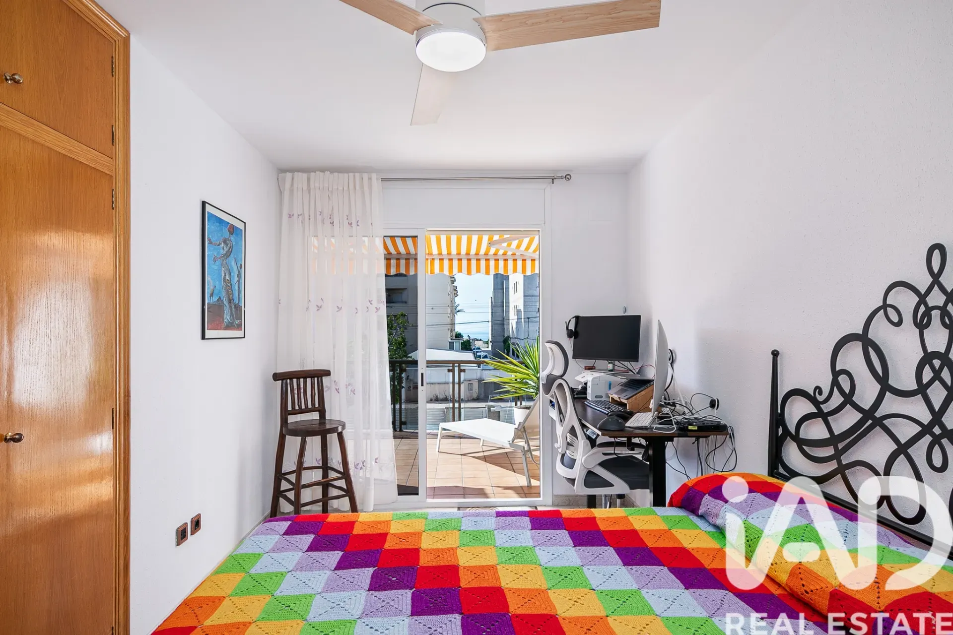 Tilava 4 makuuhuoneen talo puutarhalla ja terassilla Cunitissa, Espanjassa - Näytä kuva 27 / 38