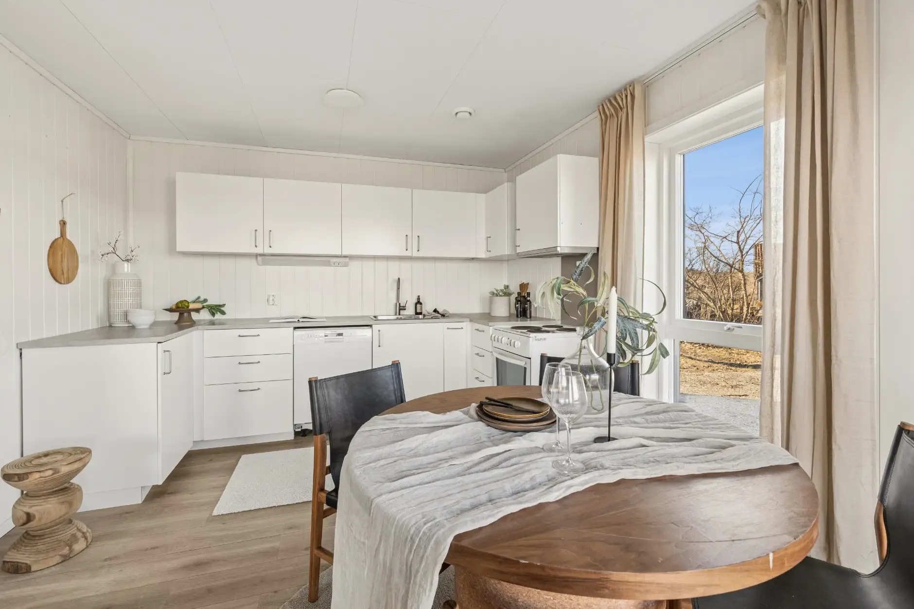 Modernes Reihenhaus mit 3 Schlafzimmern und Terrasse im familienfreundlichen Ås - Bild 15 von 42 anzeigen