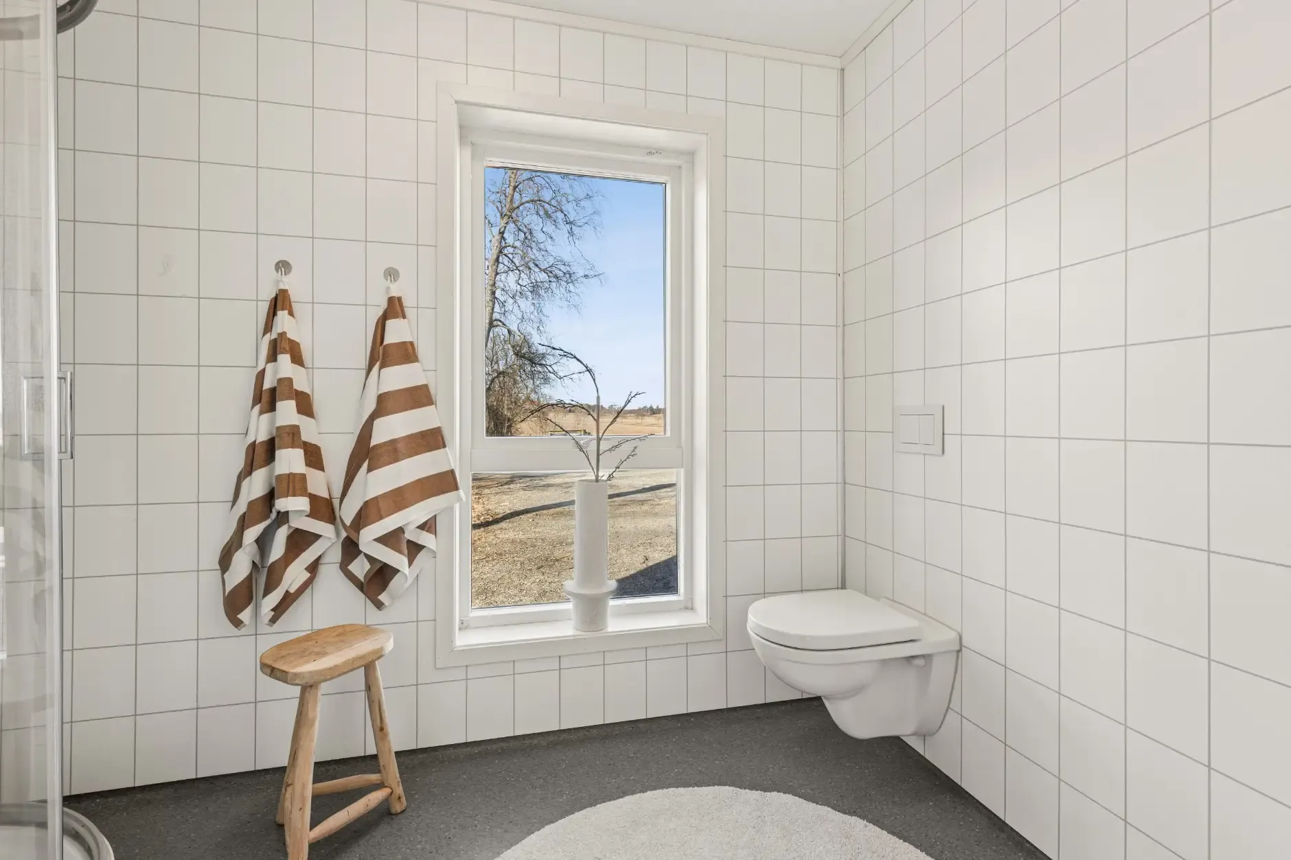 Modernes Reihenhaus mit 3 Schlafzimmern und Terrasse im familienfreundlichen Ås - Bild 21 von 42 anzeigen