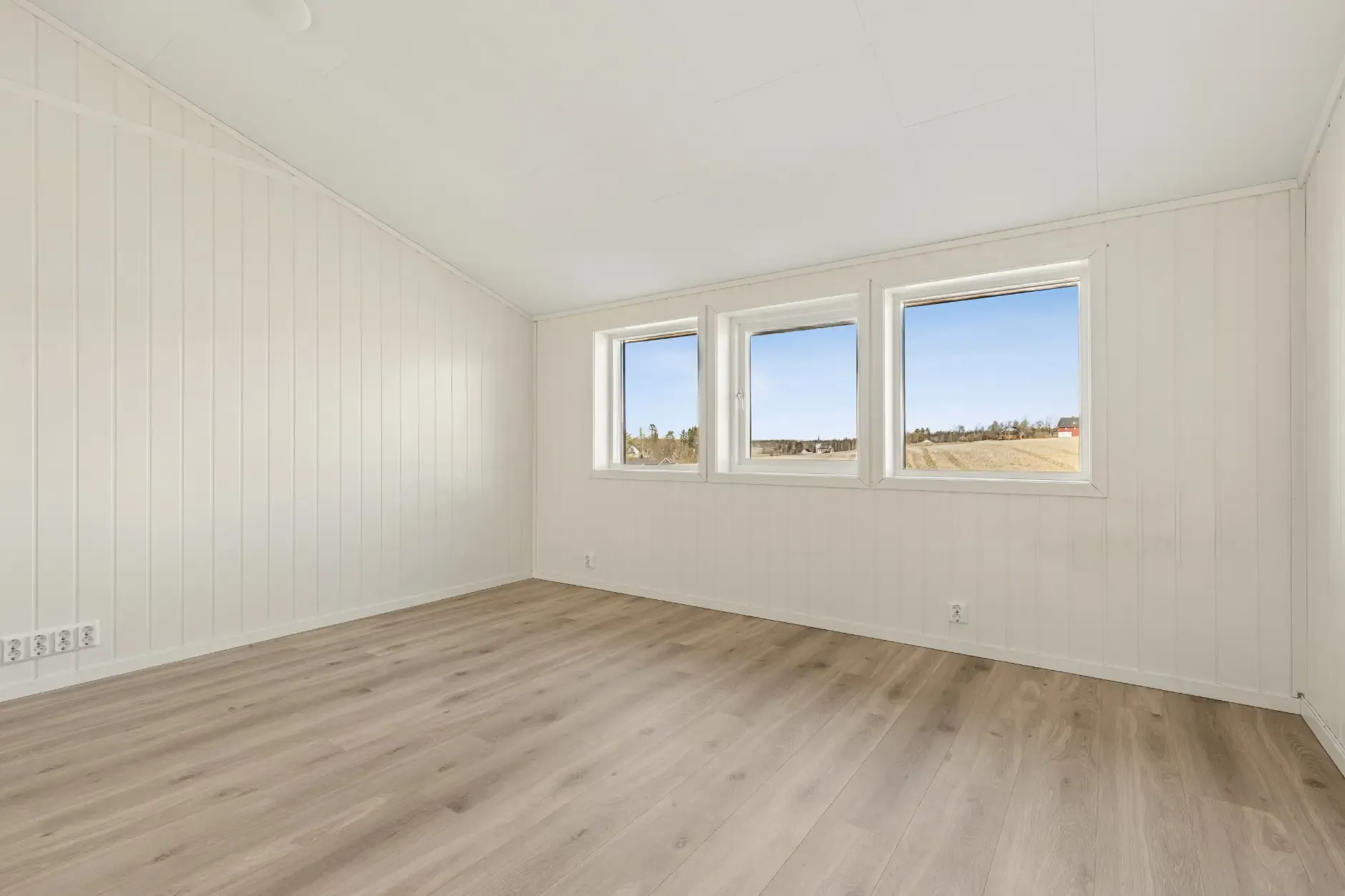 Modernes Reihenhaus mit 3 Schlafzimmern und Terrasse im familienfreundlichen Ås - Bild 28 von 42 anzeigen