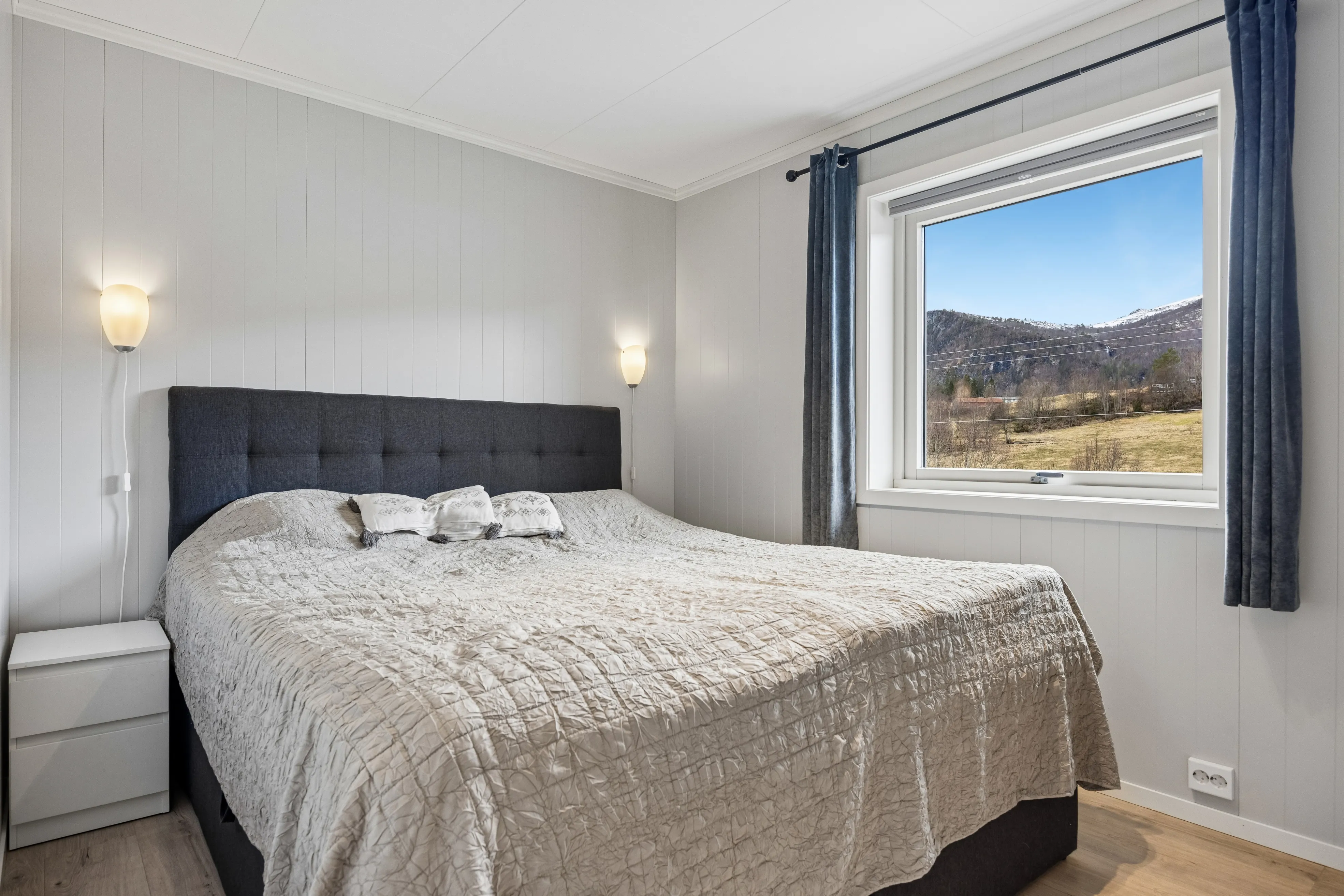 Das Familienhaus Vinjeøra mit Blick auf den Fjord und viel Platz - Bild 9 von 38 anzeigen