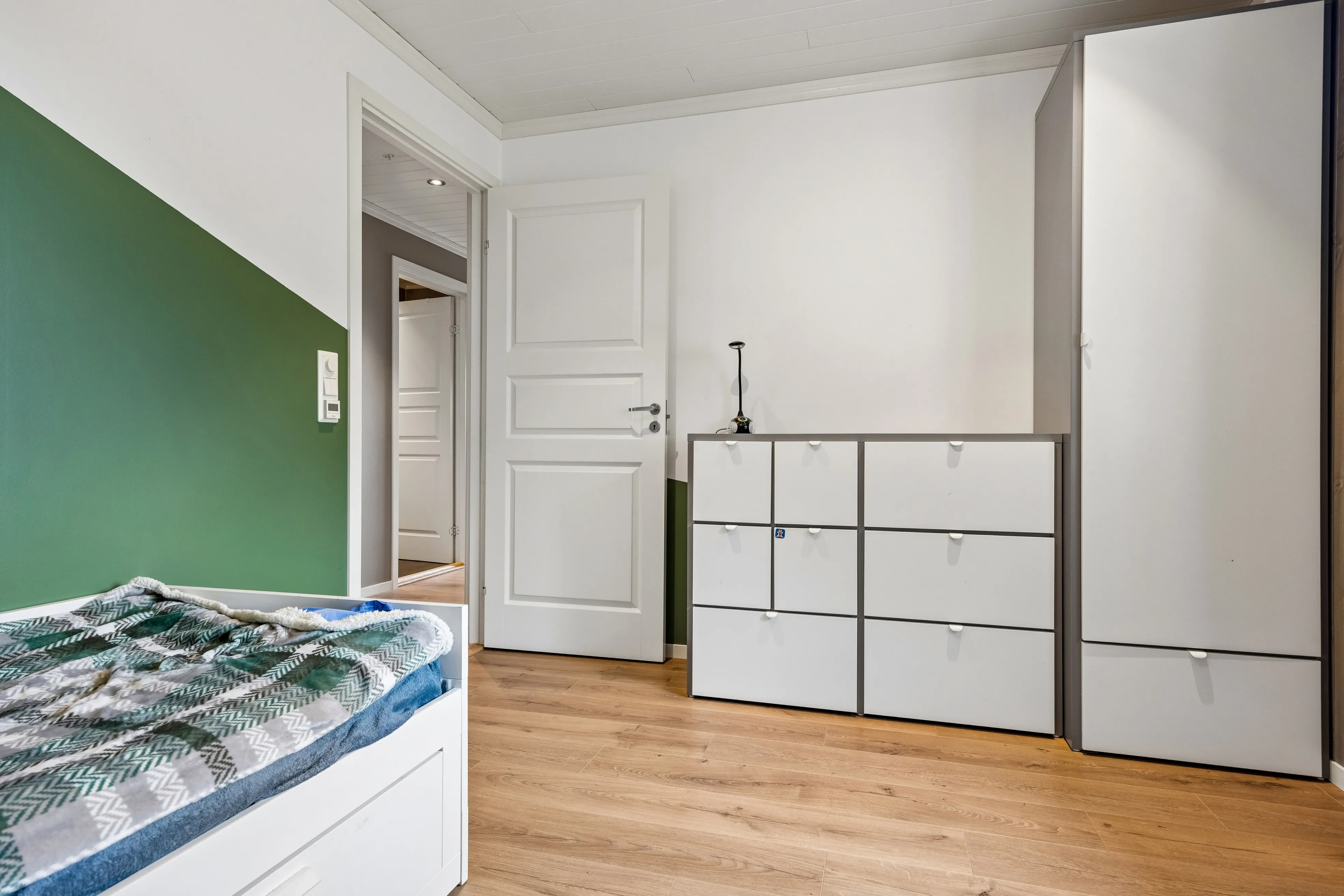 Das Familienhaus Vinjeøra mit Blick auf den Fjord und viel Platz - Bild 28 von 38 anzeigen