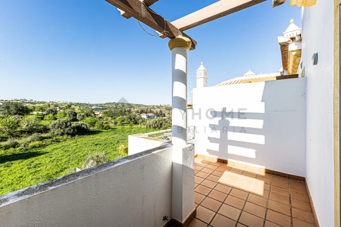 Expansive Albufeira Townhouse with Pool and Scenic Terraces - Image 3