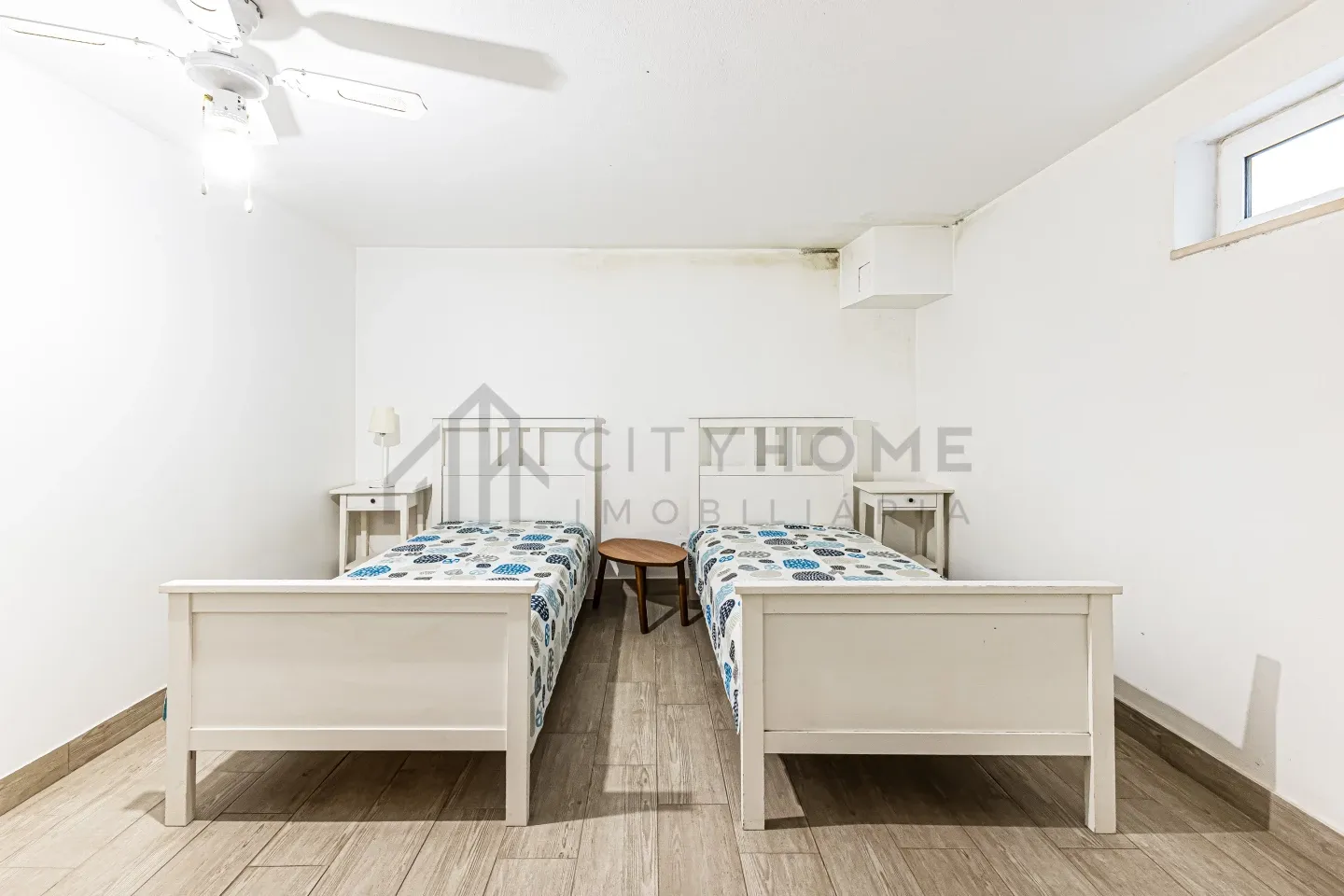 Expansive Albufeira Townhouse with Pool and Scenic Terraces - View image 29 of 31