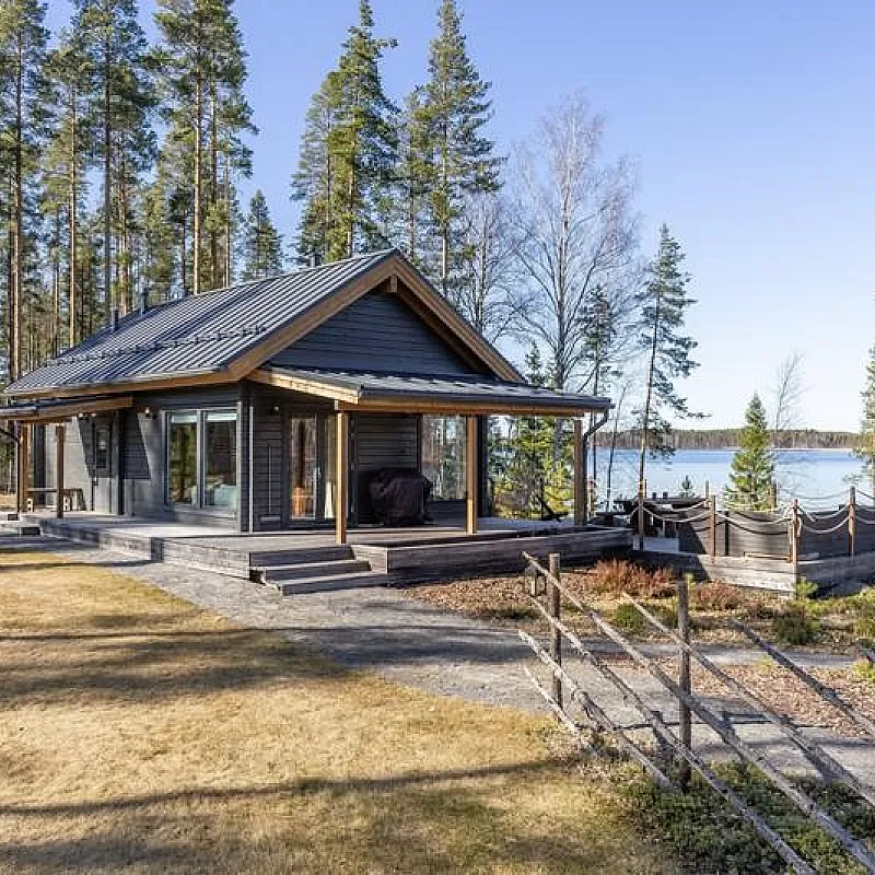 Contemporary Finnish Farmhouse with Pool and Expansive Grounds in Mikkeli