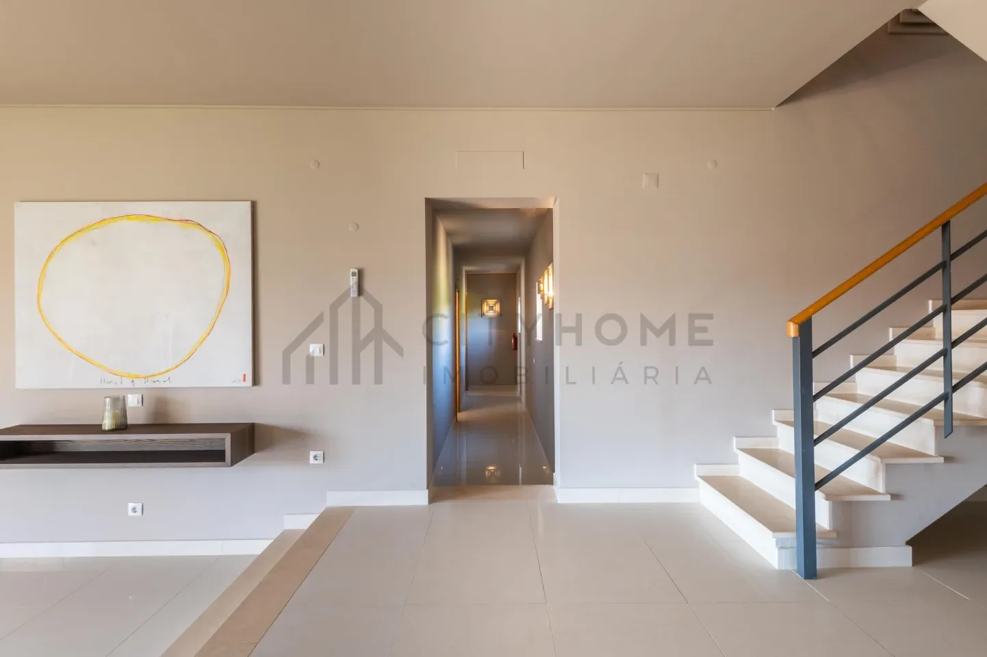 Elegant 3-Bedroom Villa with Pool and Garden in Vale da Lapa, Lagoa - View image 14 of 32