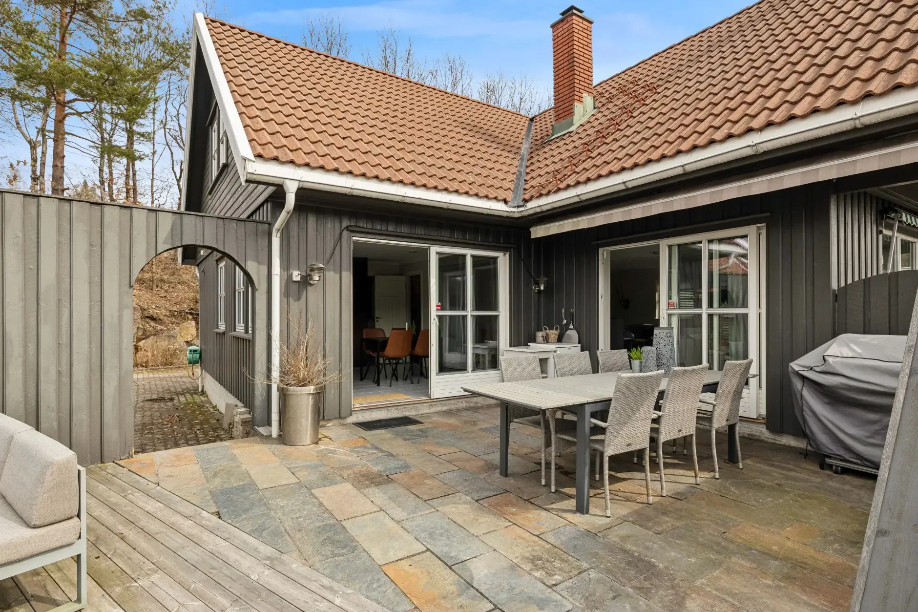 Contemporary Waterfront House in Justvik with Private Shoreline and Garden - View image 32 of 41