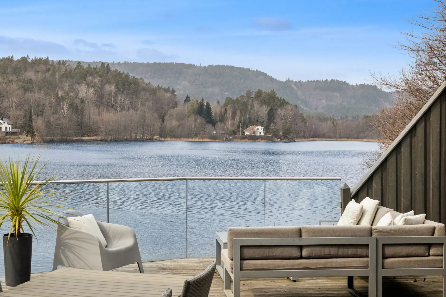 Contemporary Waterfront House in Justvik with Private Shoreline and Garden - View image 33 of 41