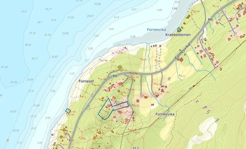 1980s Norwegian House with Terrace and Boat Access in Tovik - View image 50 of 51