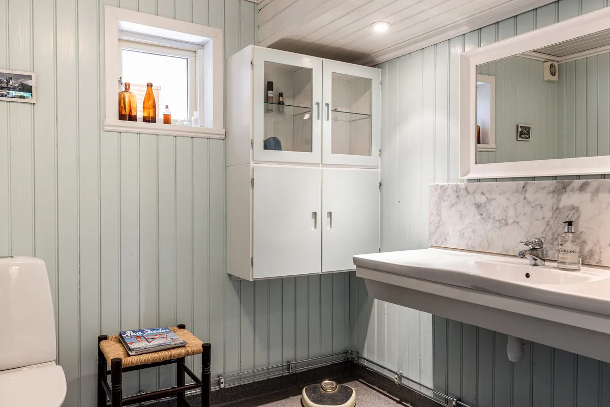 Early 1900s Seaside House with Garden and Balcony in Yxlan, Sweden - View image 34 of 42