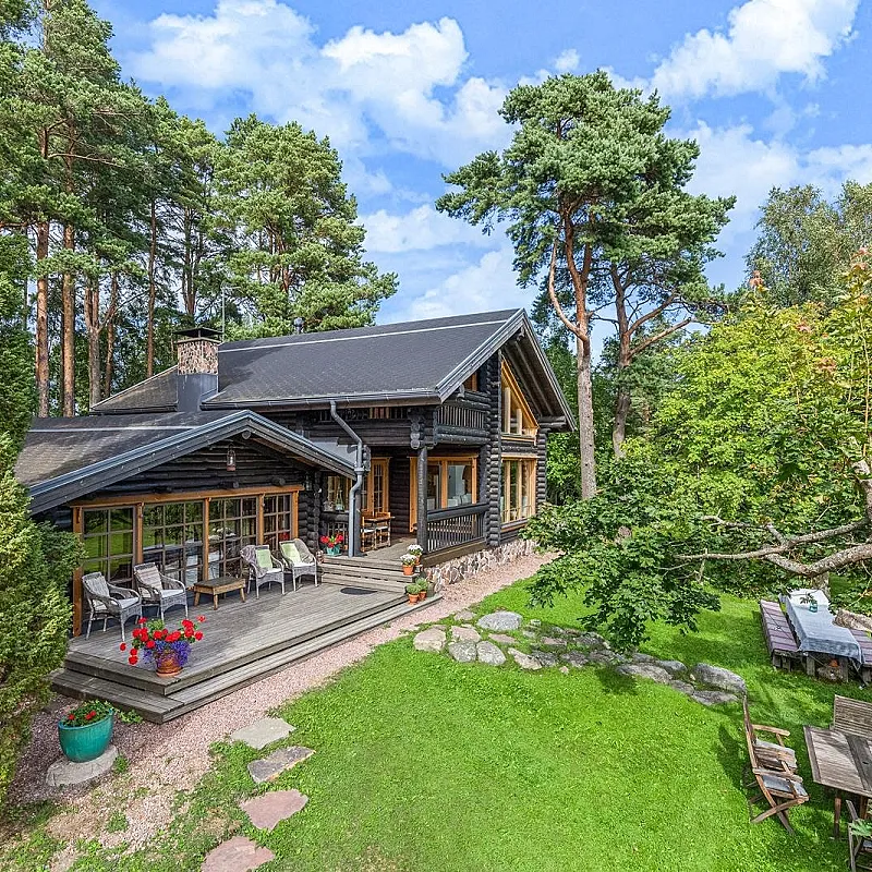 Seaside Bungalow with Private Dock and Garden in Pori, Finland