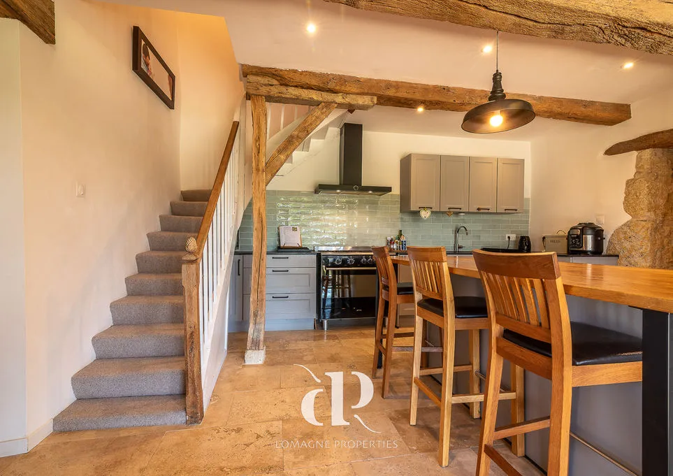 Expansive 5-Bedroom Home with Pool and Lake in Scenic Gers, France - View image 11 of 26