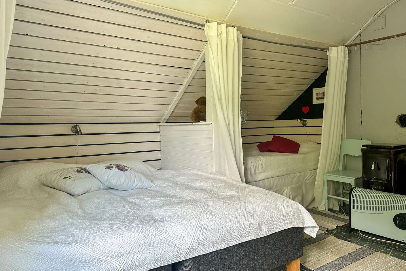 1940s Swedish House with Expansive Land in Vilhelmina - View image 14 of 37