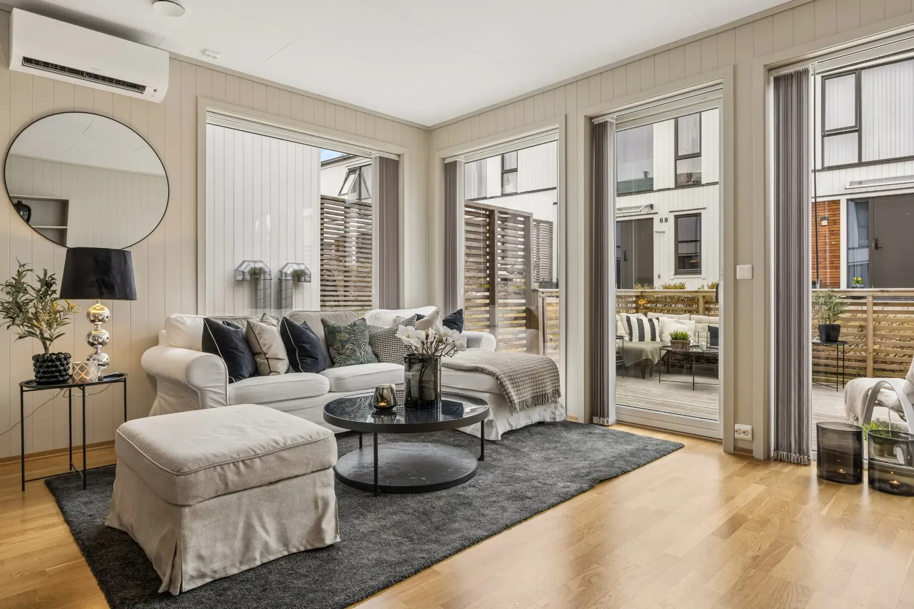 Contemporary 3-Bedroom Townhouse with Expansive Grounds in Heimdal - View image 9 of 30