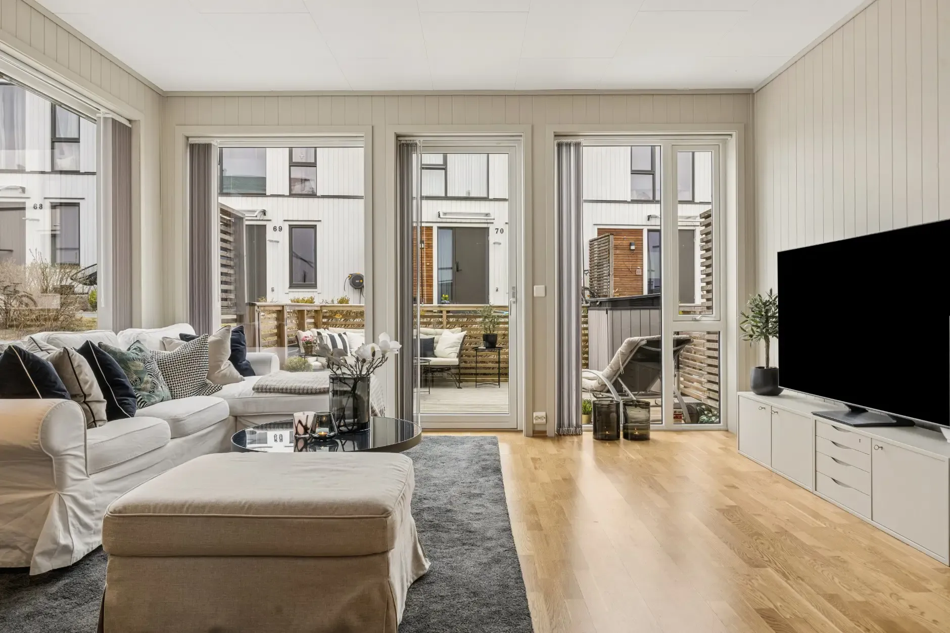 Contemporary 3-Bedroom Townhouse with Expansive Grounds in Heimdal - View image 10 of 30